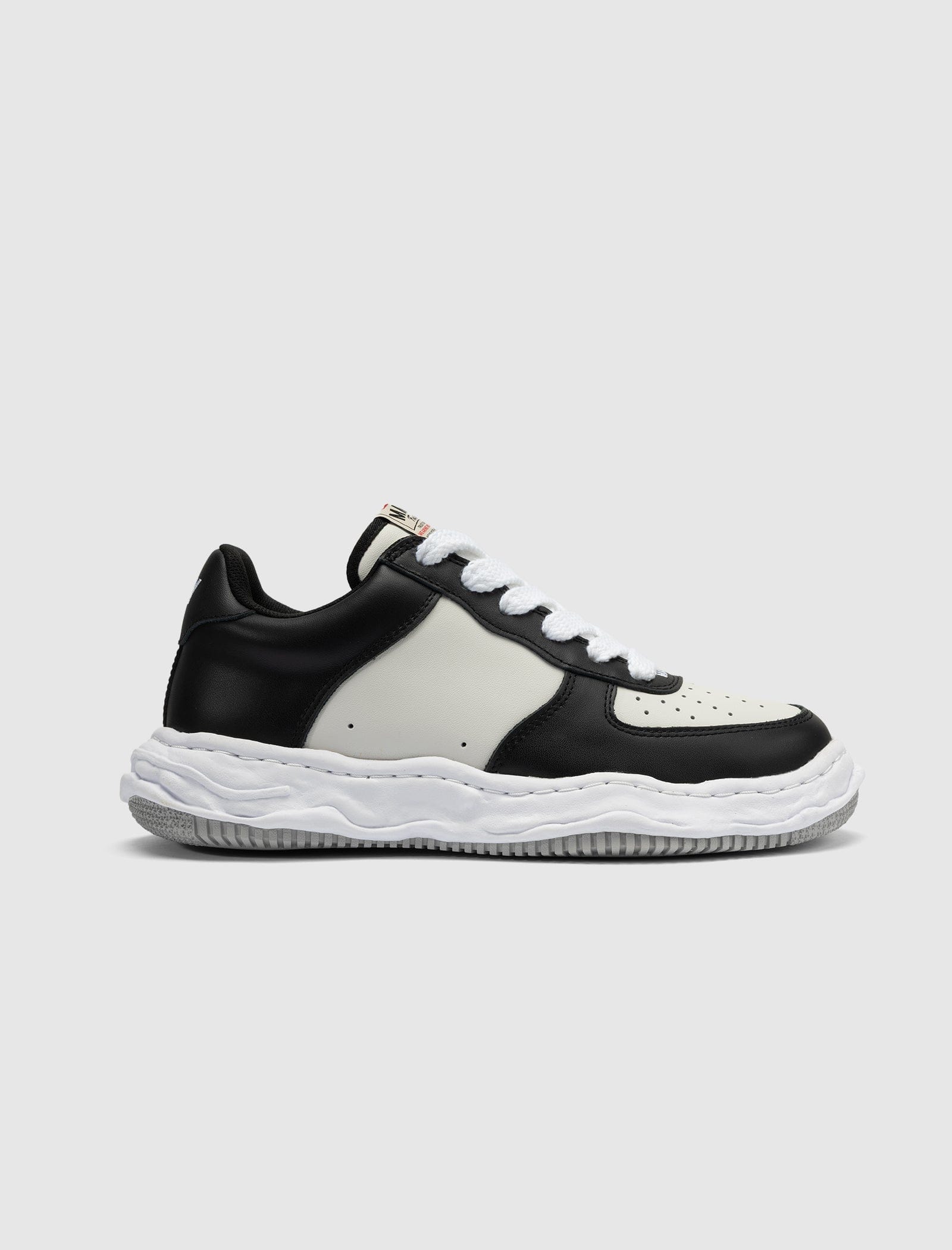 Maison Mihara Yasuhiro WAYNE LOW WHITE/BLACK
