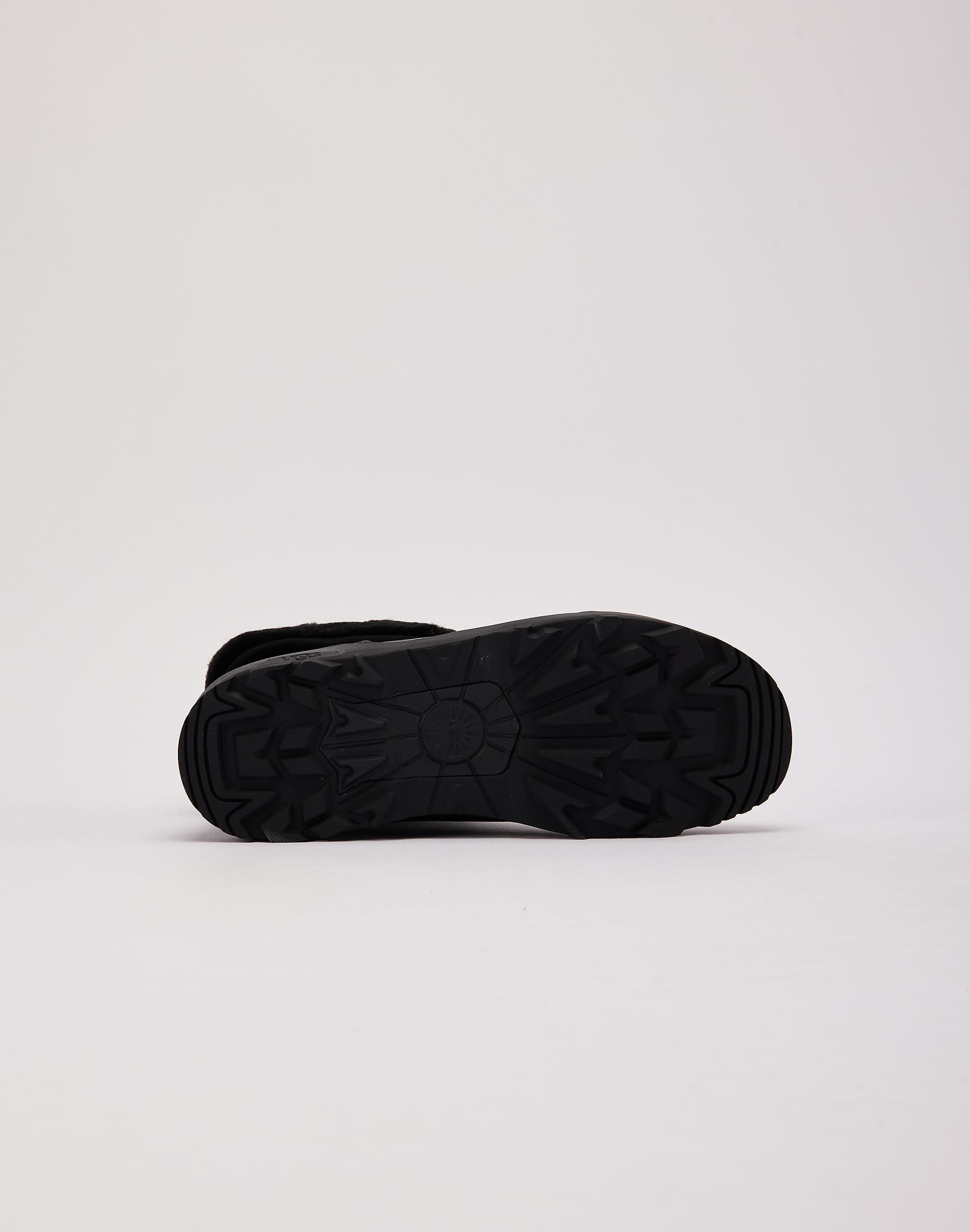 UGG Adirondack Boot XXV Grade - School