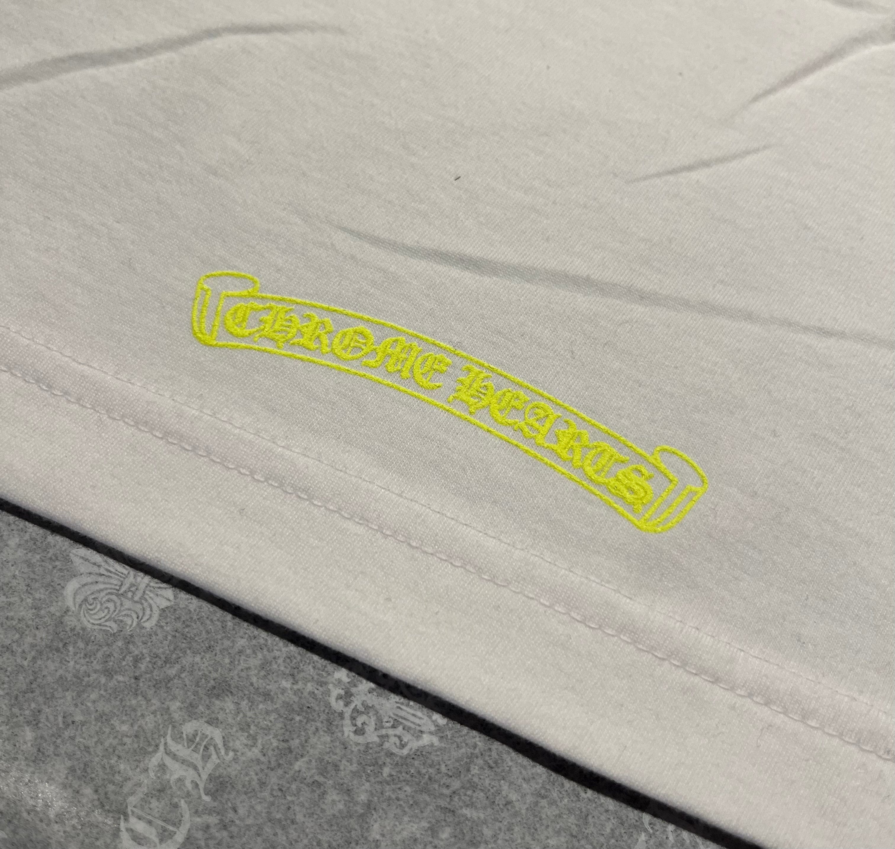 Chrome Hearts T - shirt Chrome Hearts Pocket Crew Neon White