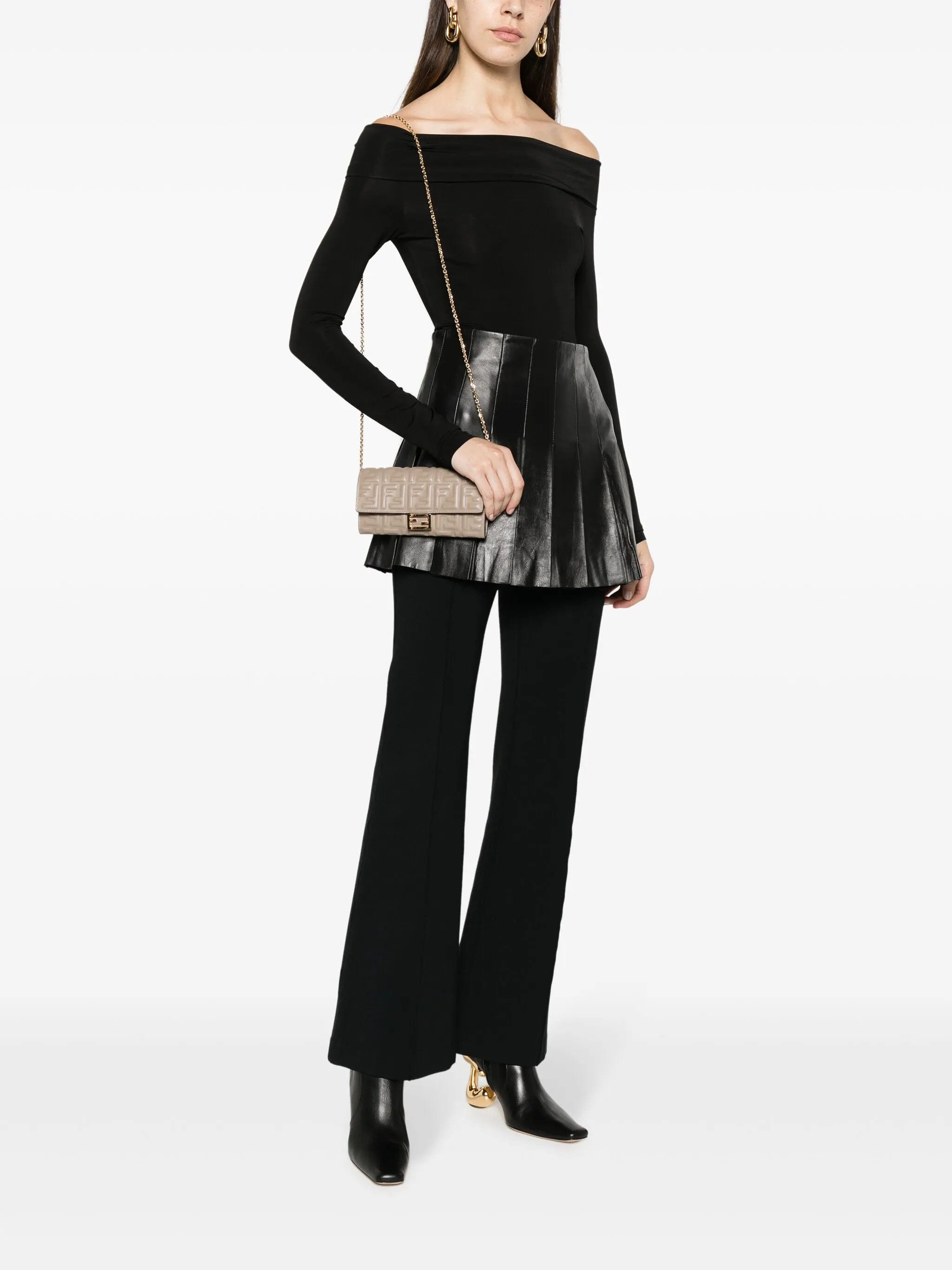 Fendi Baguette continental wallet - on - chain