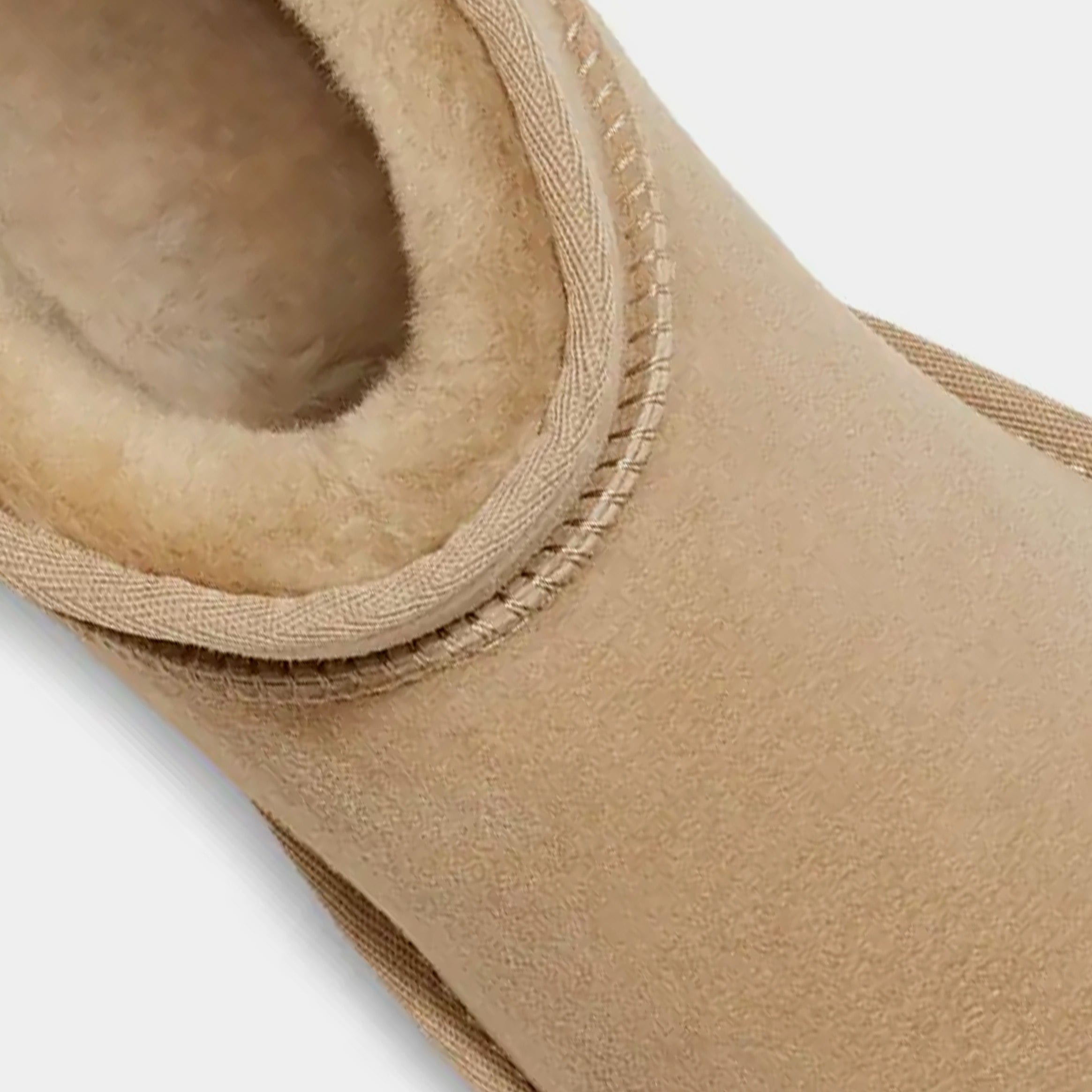 UGG Classic Mini II Womens Boot (Beige)