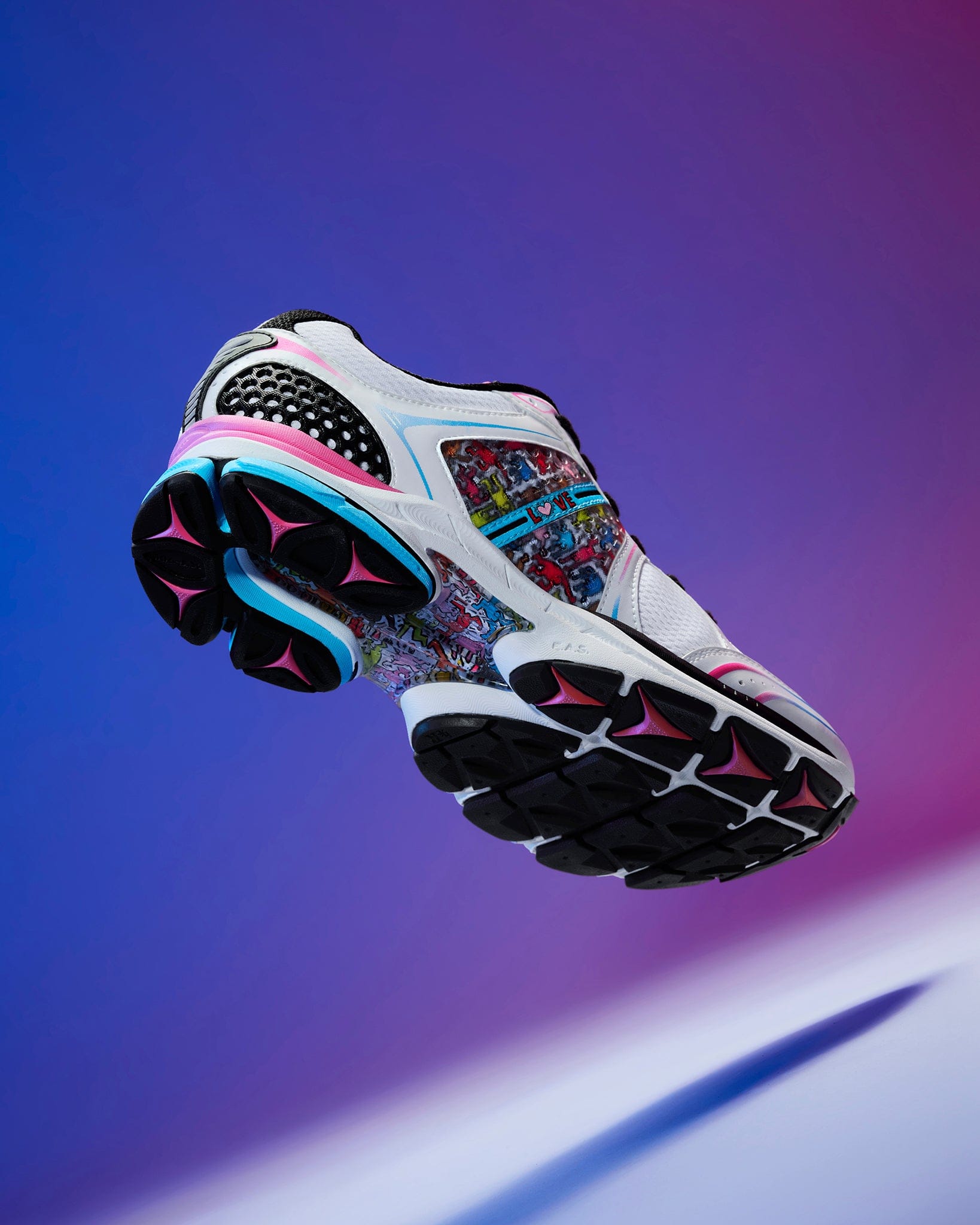 Saucony x Keith Haring ProGrid Triumph 4