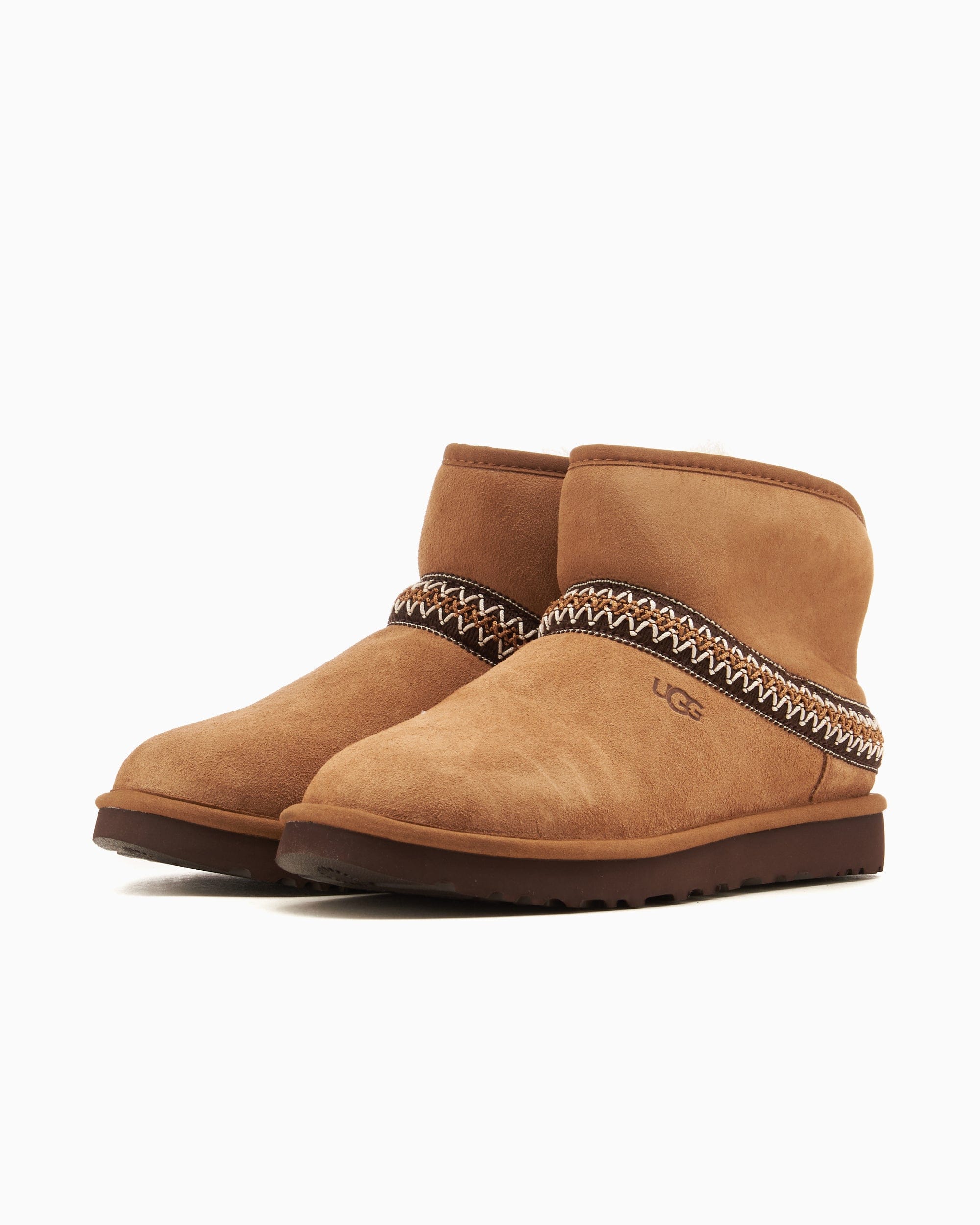 UGG Botas UGG® Classic Mini Crescent para mujer