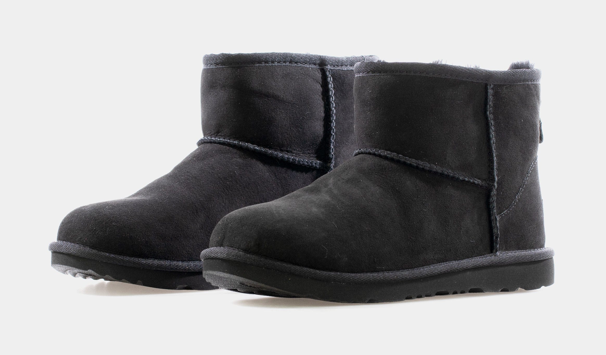 UGG Classic Mini II Grade School Boots (Black)