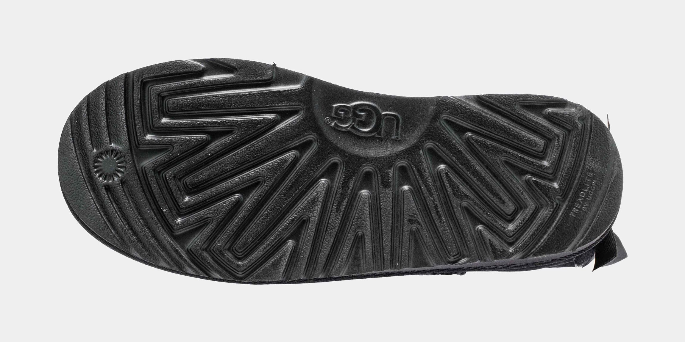 UGG Classic Bailey Bow 2 Grade School Boots (Black)