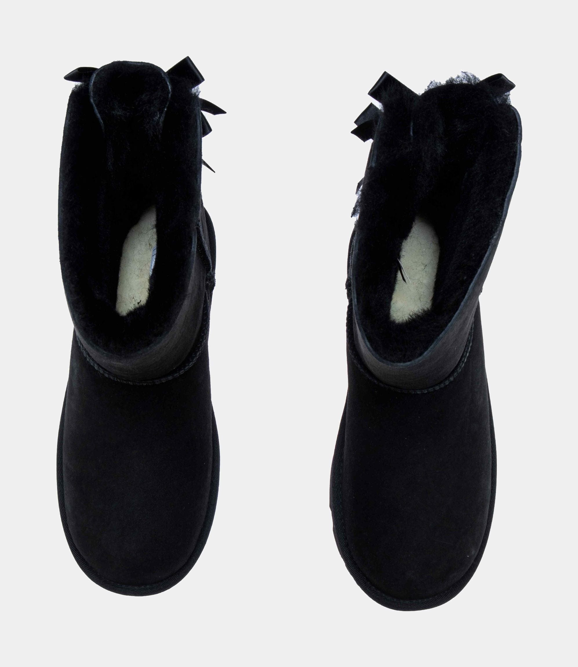 UGG Classic Bailey Bow 2 Grade School Boots (Black)