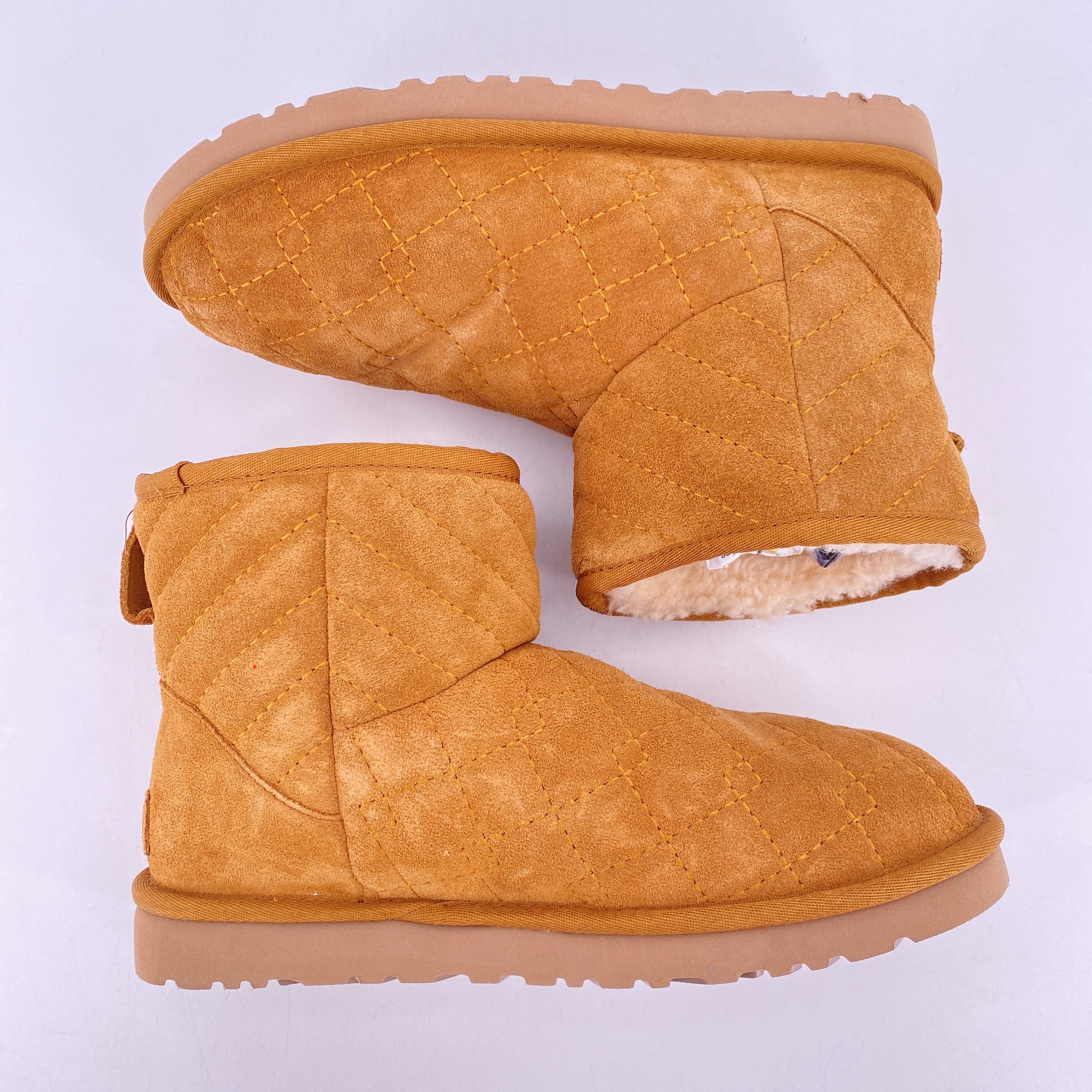UGG (W) Arden Chestnut New Size 9W