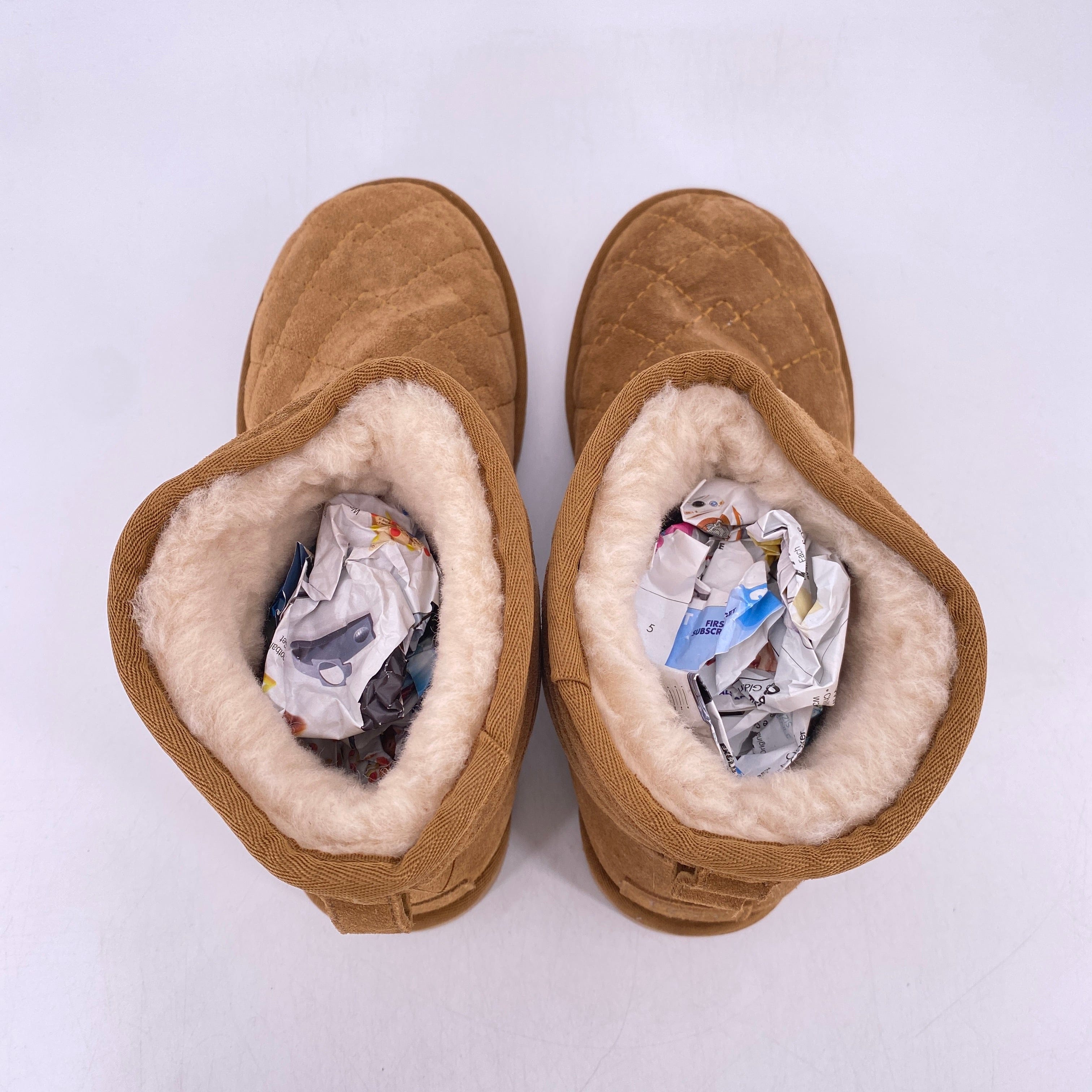 UGG (W) Arden Chestnut New Size 9W