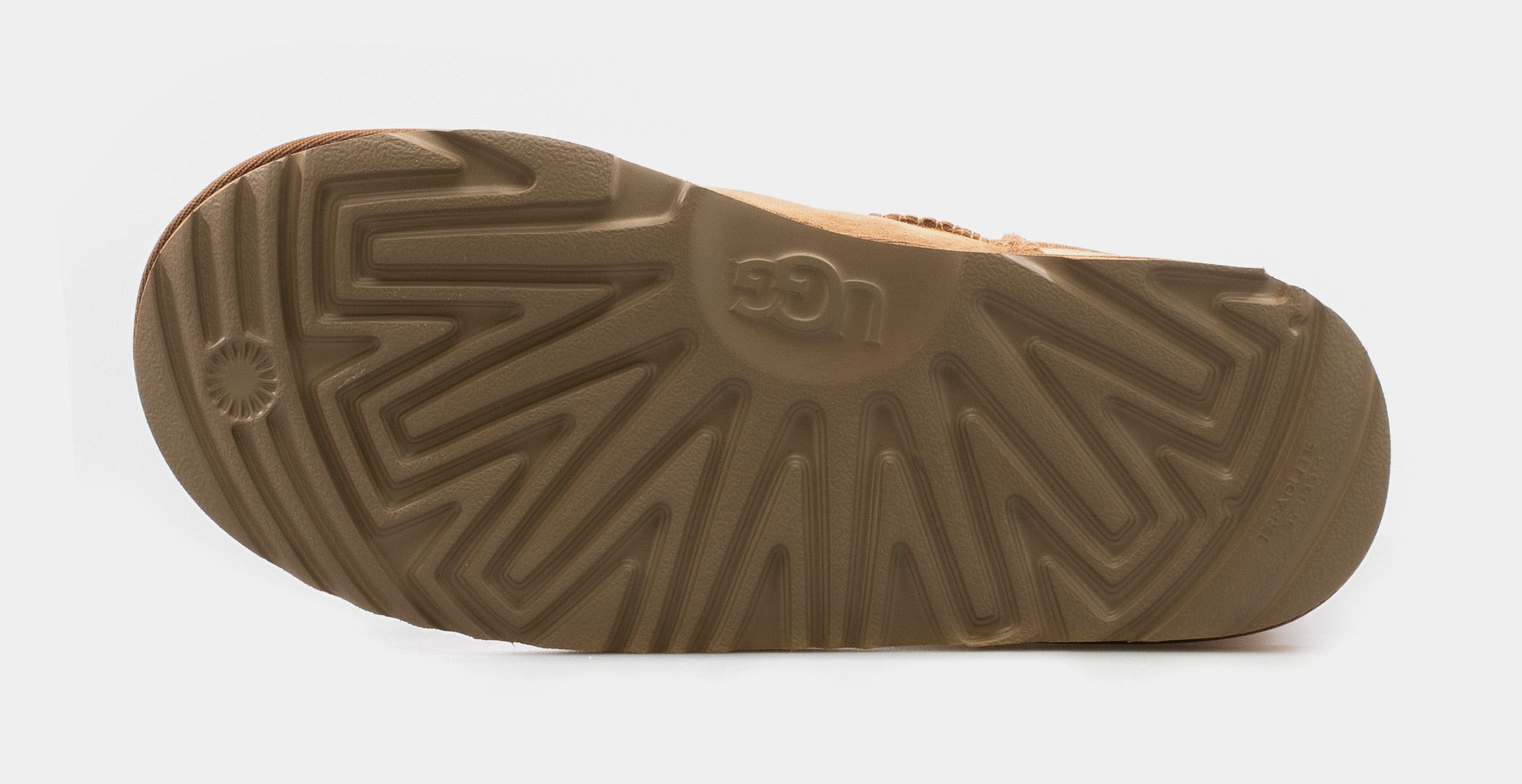 UGG Classic II Grade School Boot (Chestnut)
