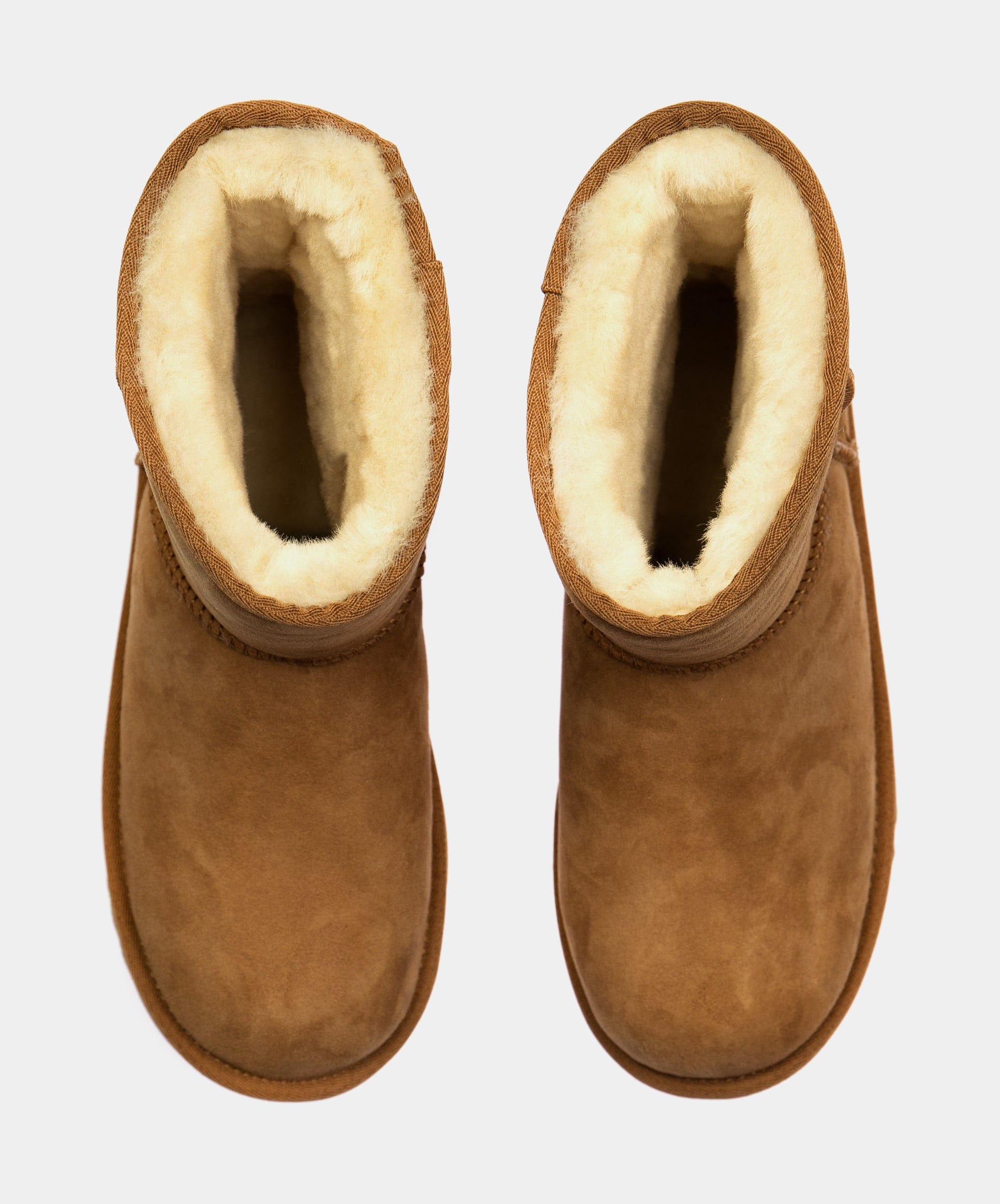UGG Classic II Grade School Boot (Chestnut)