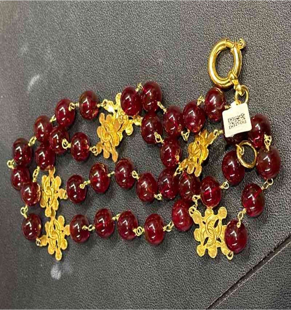 CHANEL Red Glass Snowflake Necklace NW602011
