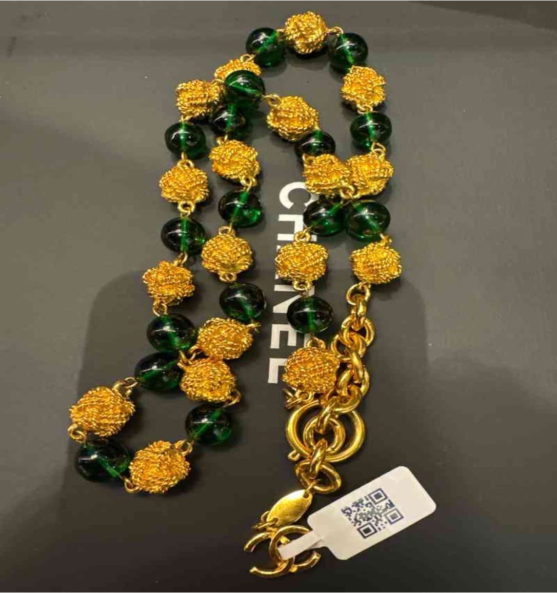 CHANEL Green Glass Gold Ball Necklace LE506064
