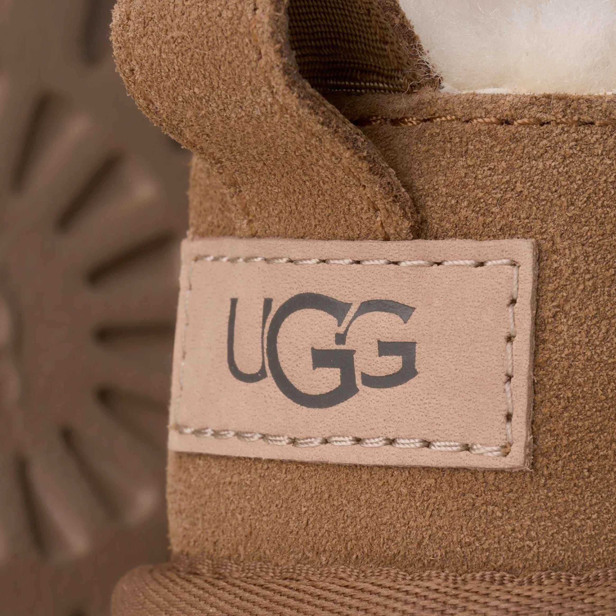 UGG Classic Micro Womens Boots (Chestnut)
