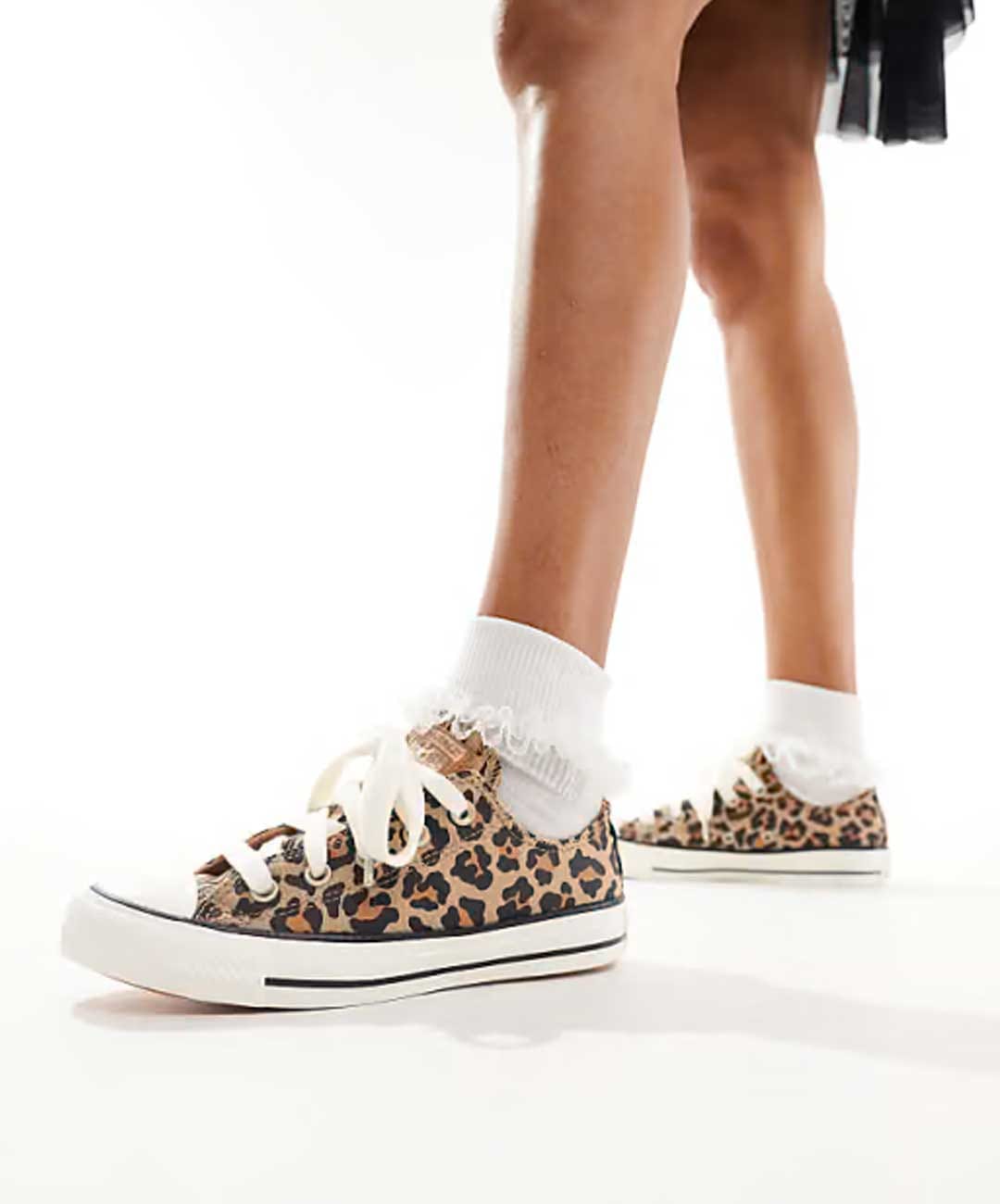 CONVERSE | CHUCK TAYLOR ALL STAR { EGRET/BLACK/HONEY STICK