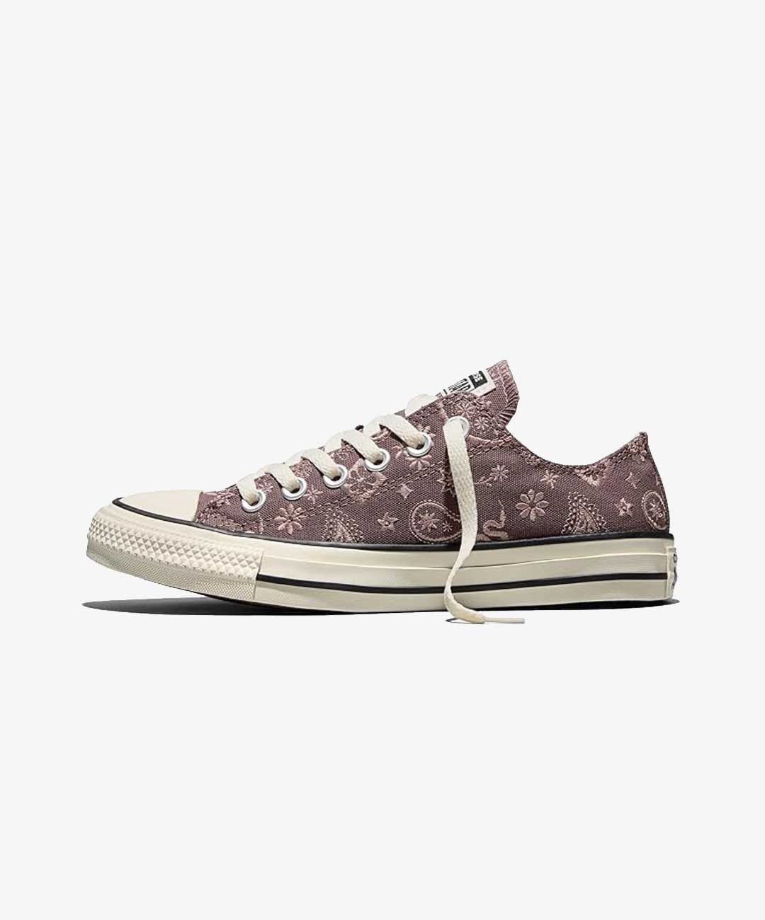 CONVERSE | CHUCK TAYLOR ALL STAR { POT HOLE PLUM/EGRET