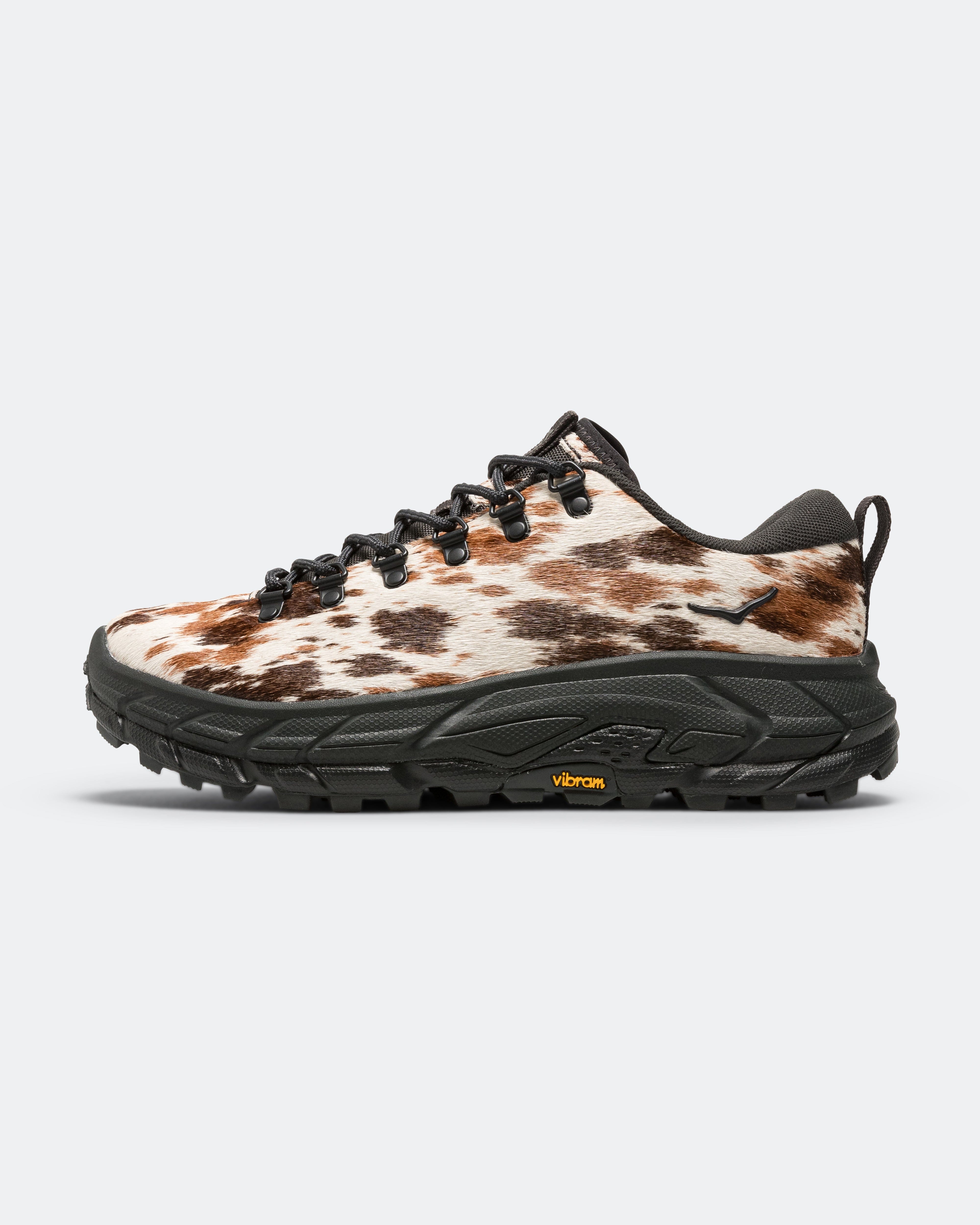Hoka Tor Summit + - Pirate Black