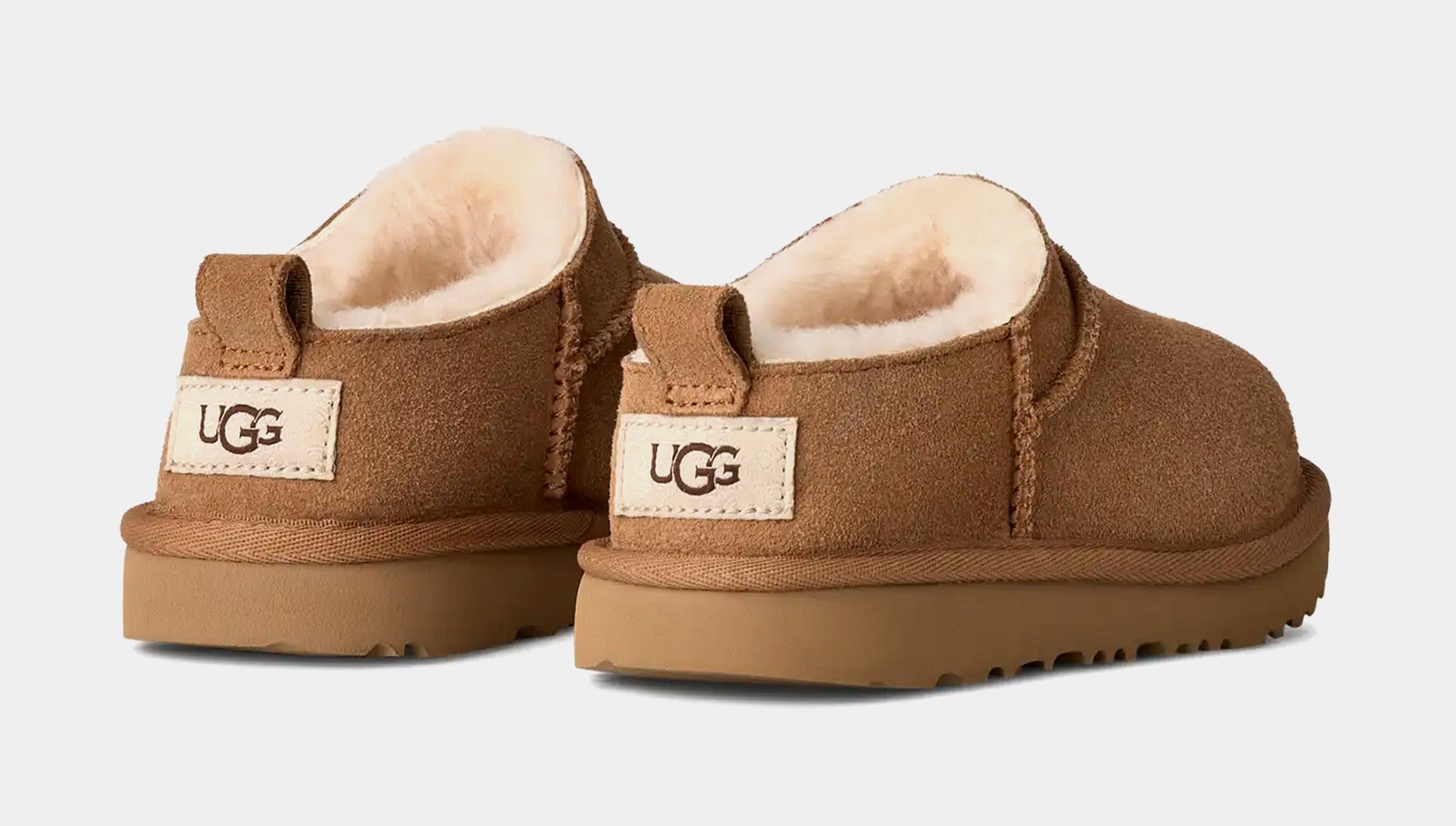 UGG Classic Micro Grade School Lifestyle Boots (Chestnut)