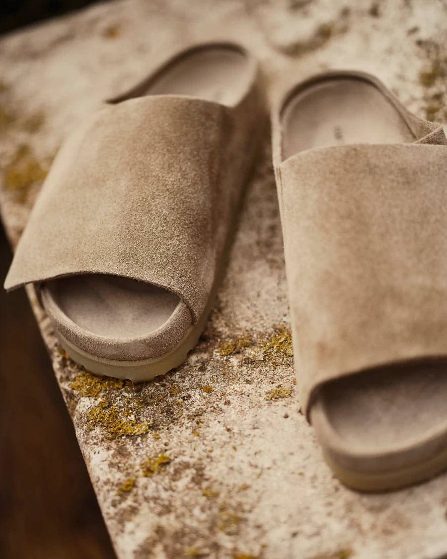 Birkenstock FOG x BIRKENSTOCK LOS FELIZ SUEDE - TAUPE