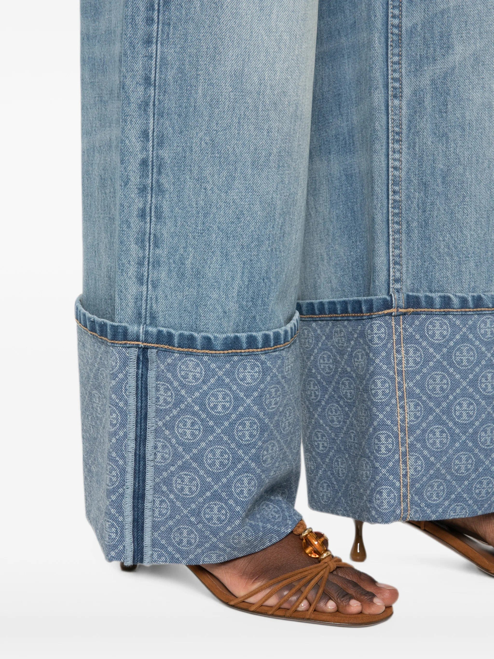 Tory Burch monogram - print turned - up jeans
