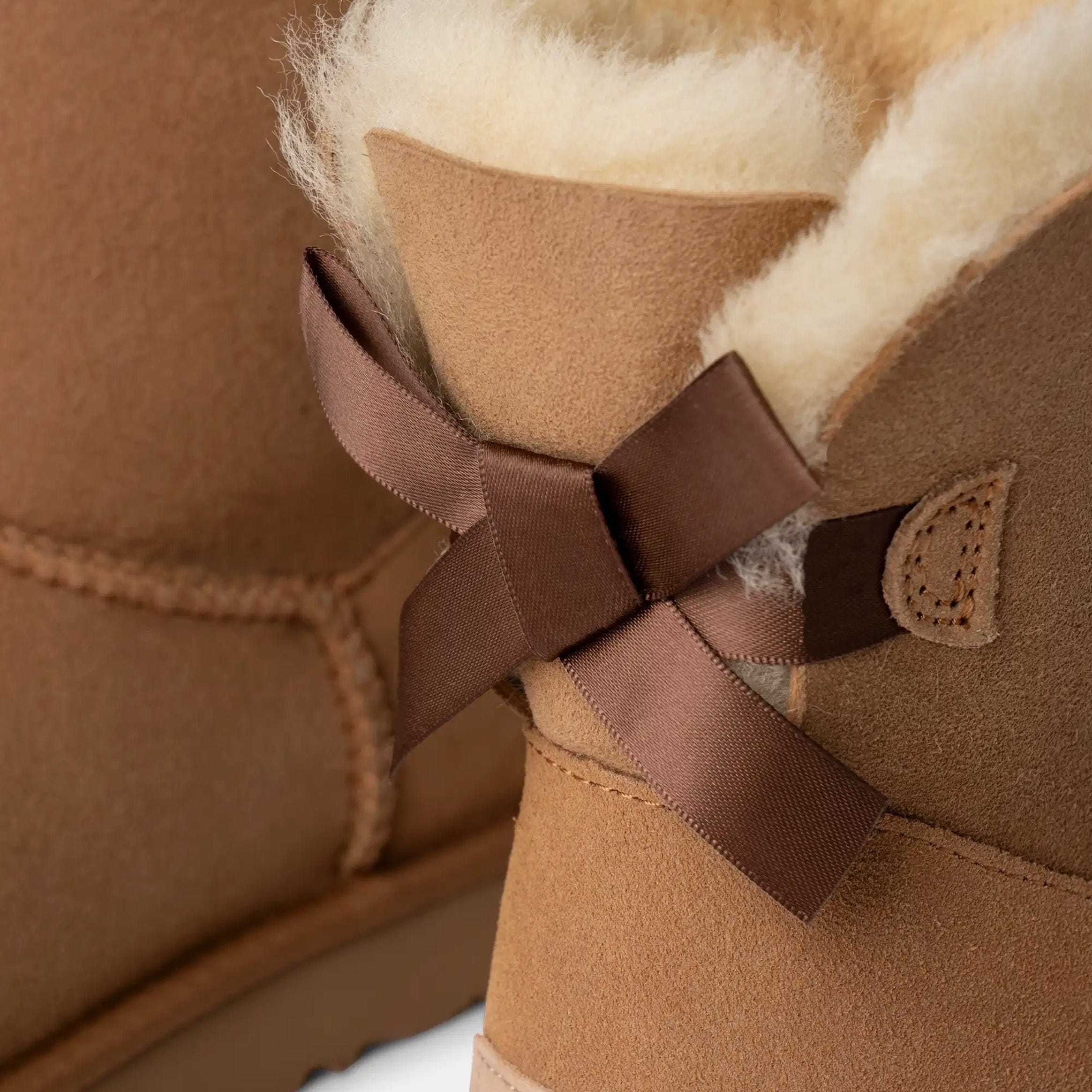 UGG Mini Bailey Bow II Womens Boots (Chestnut)