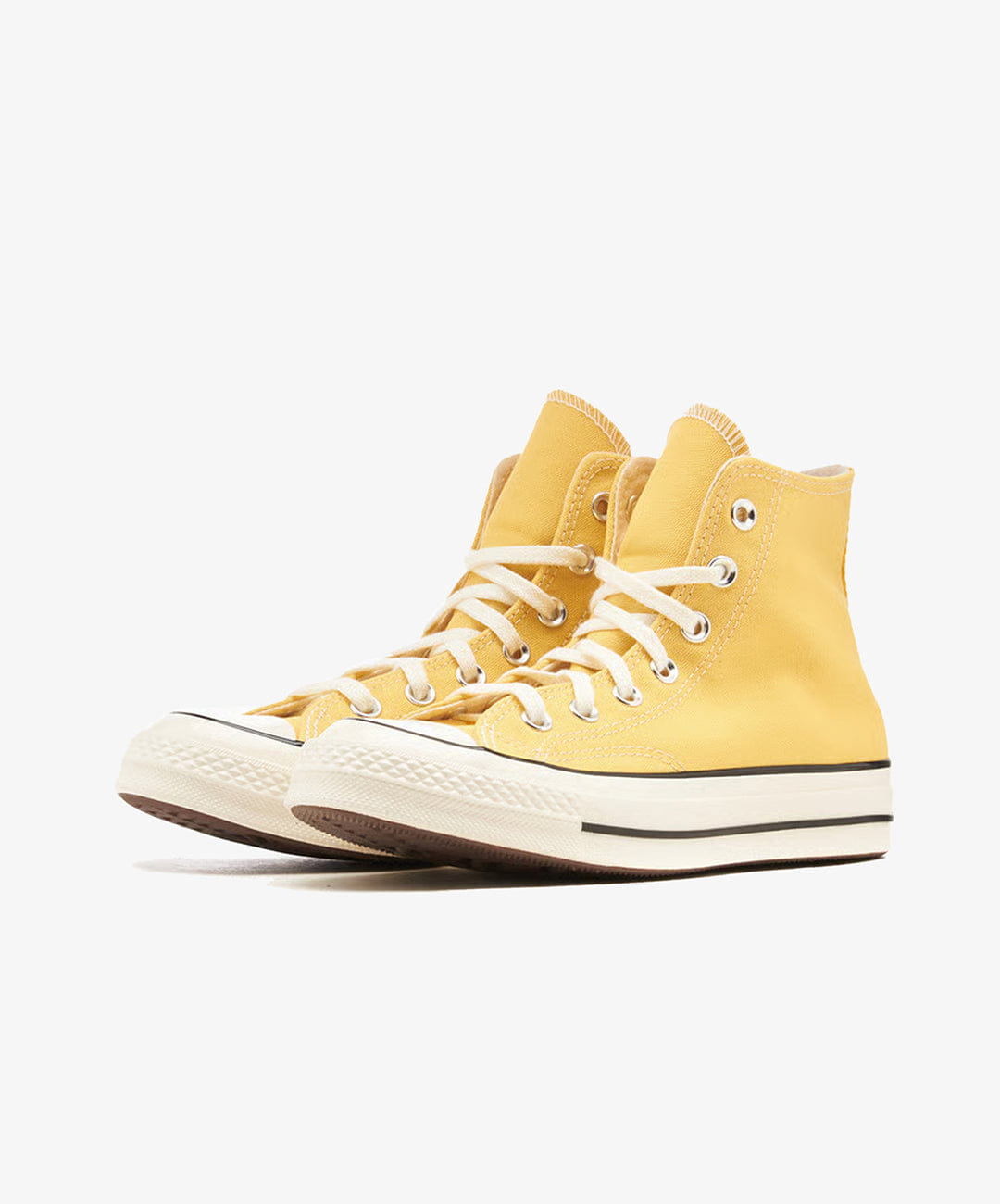 CONVERSE | CHUCK 70 { YELLOW