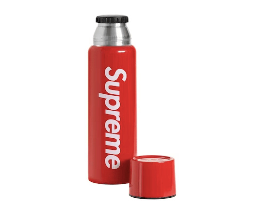 Supreme SIGG Vacuum Insulated 0.75 l Bottle (Red)