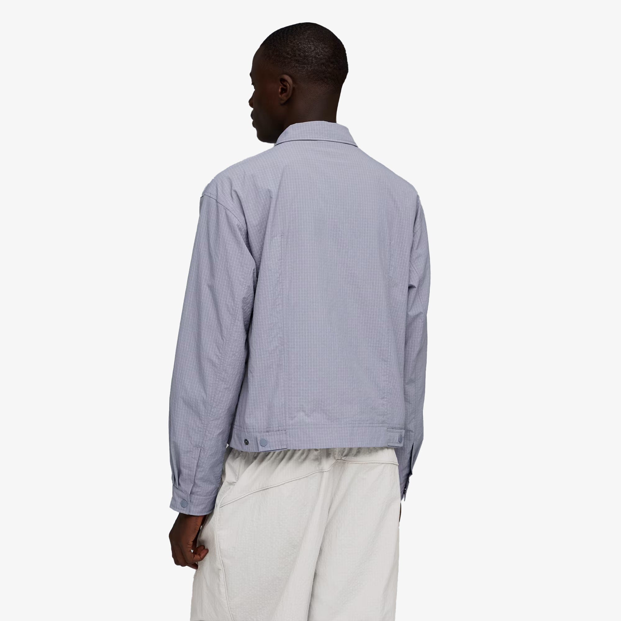 PUMA | WARDROBE ESSENTIALS WATER - REPELLENT JACKET { GRAY SKY