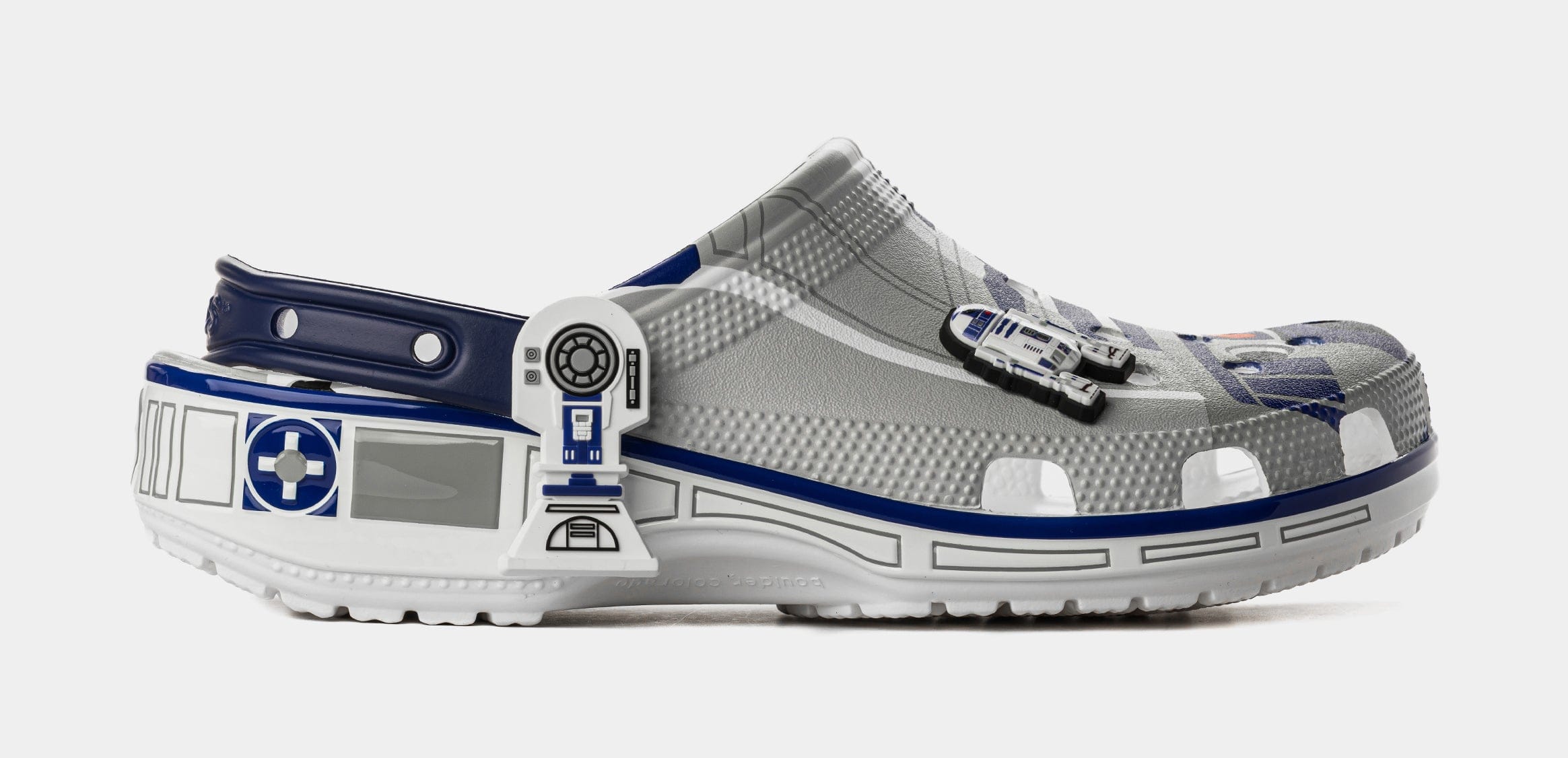 CROCS Star Wars R2 - D2 Classic Clog Mens Lifestyle Sandals (White/Blue/Light Grey)