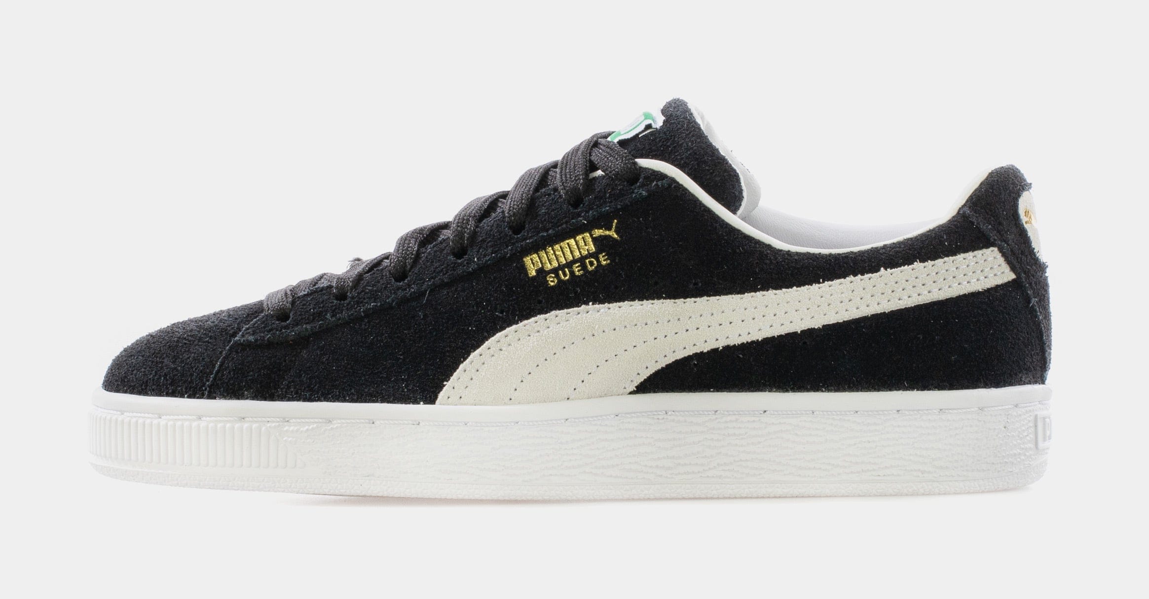 PUMA Suede Classic 21 Womens Lifestyle Shoes (Black)