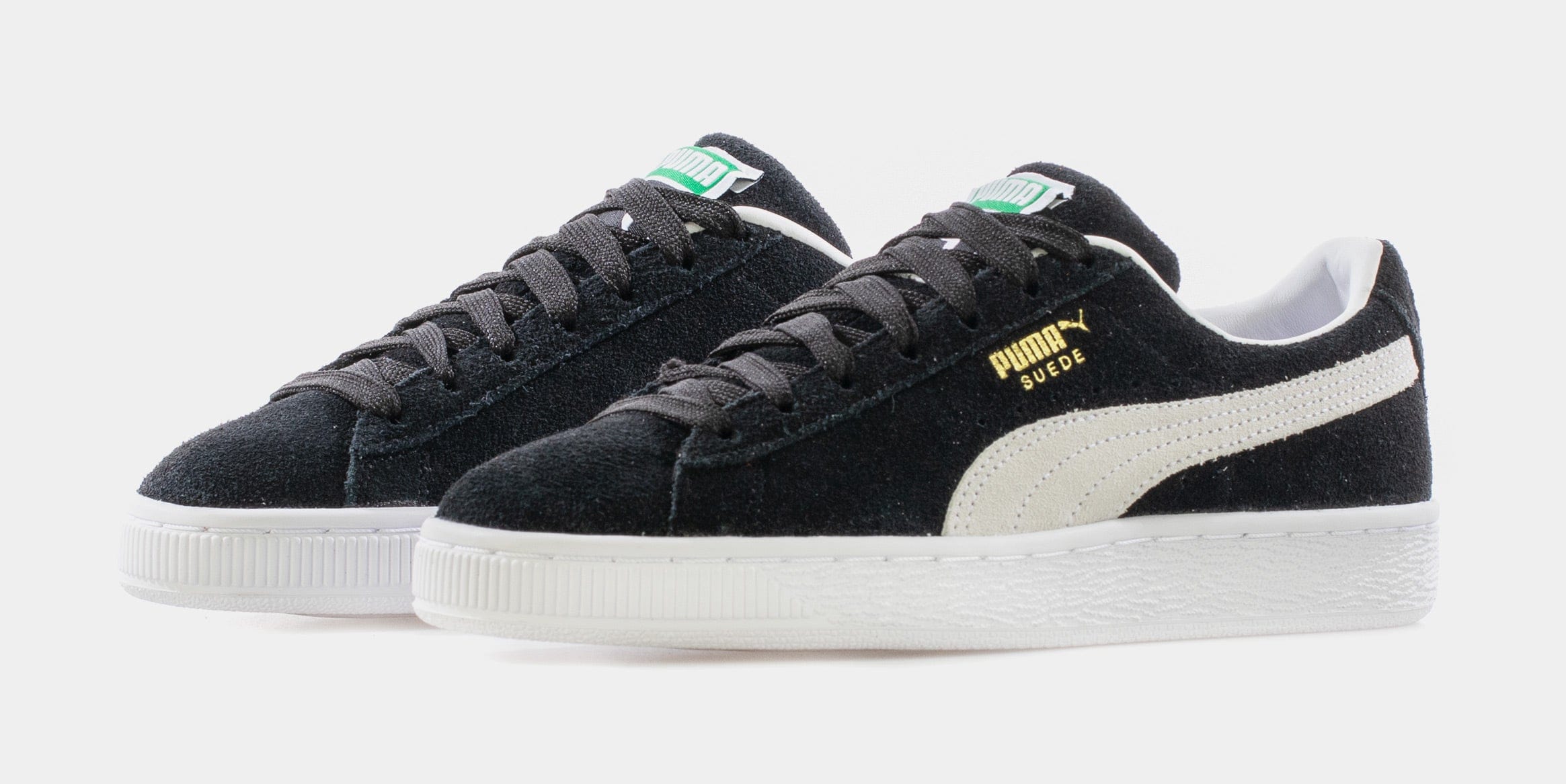 PUMA Suede Classic 21 Womens Lifestyle Shoes (Black)