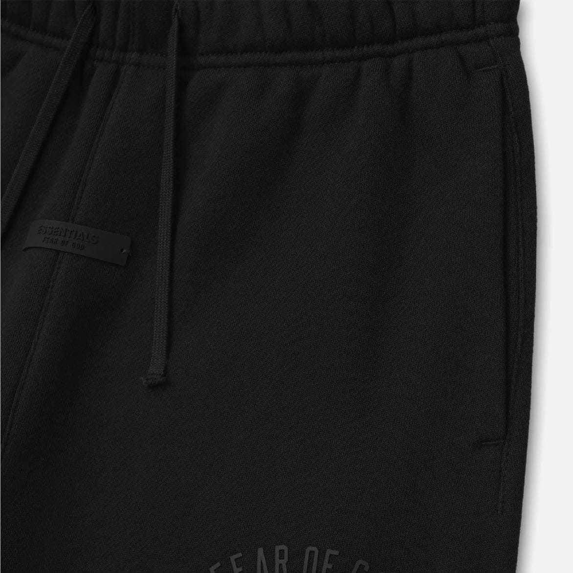 Fear of God Essentials KIDS CLASSIC SWEATPANT - VINTAGE BLACK