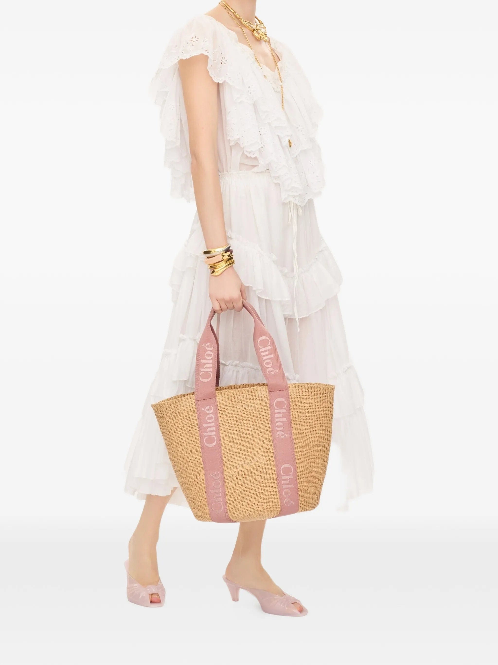 Chloé large Woody logo - embroidered tote bag