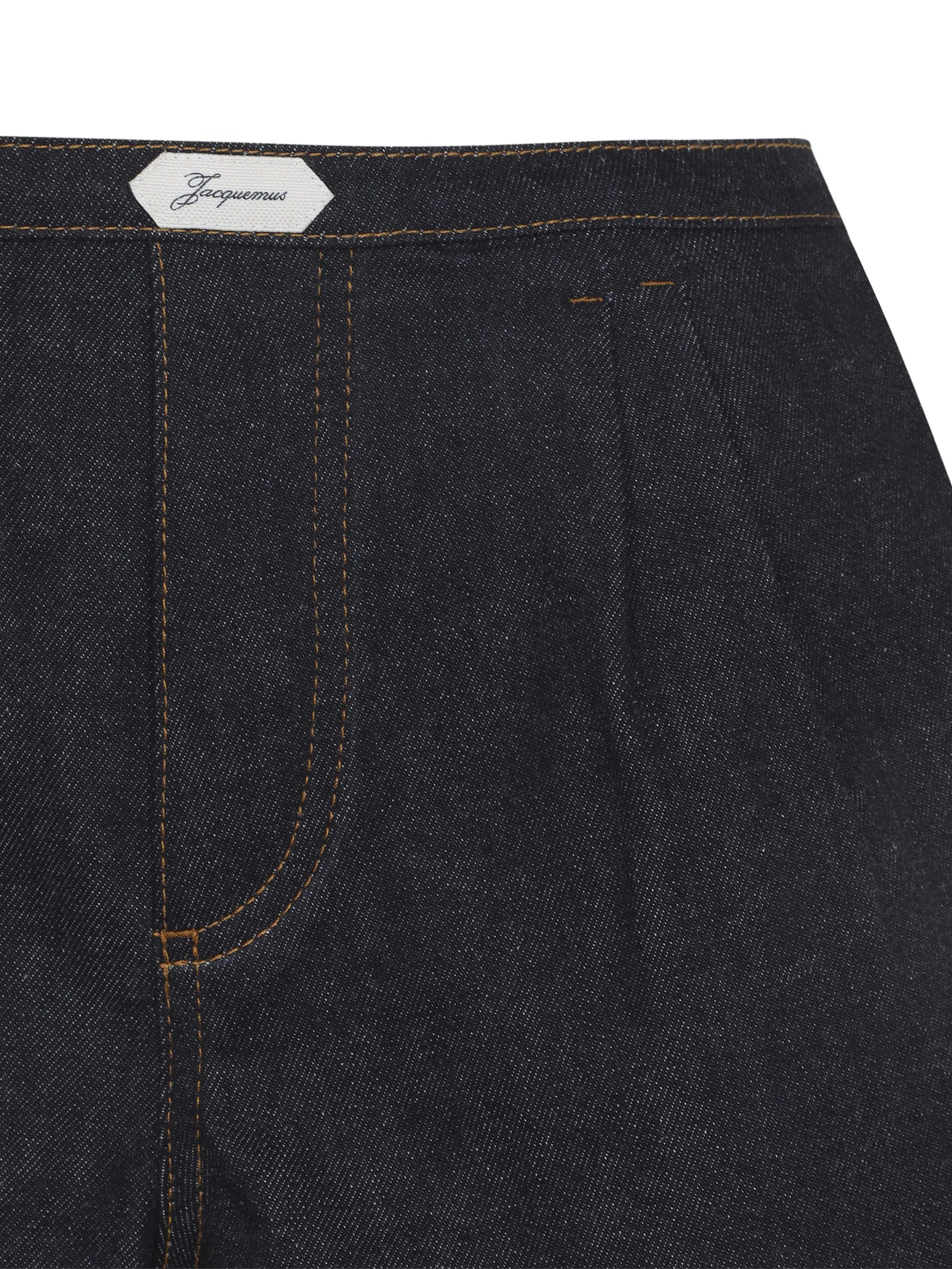 Jacquemus Amelo de - Nîmes logo - embroidered shorts