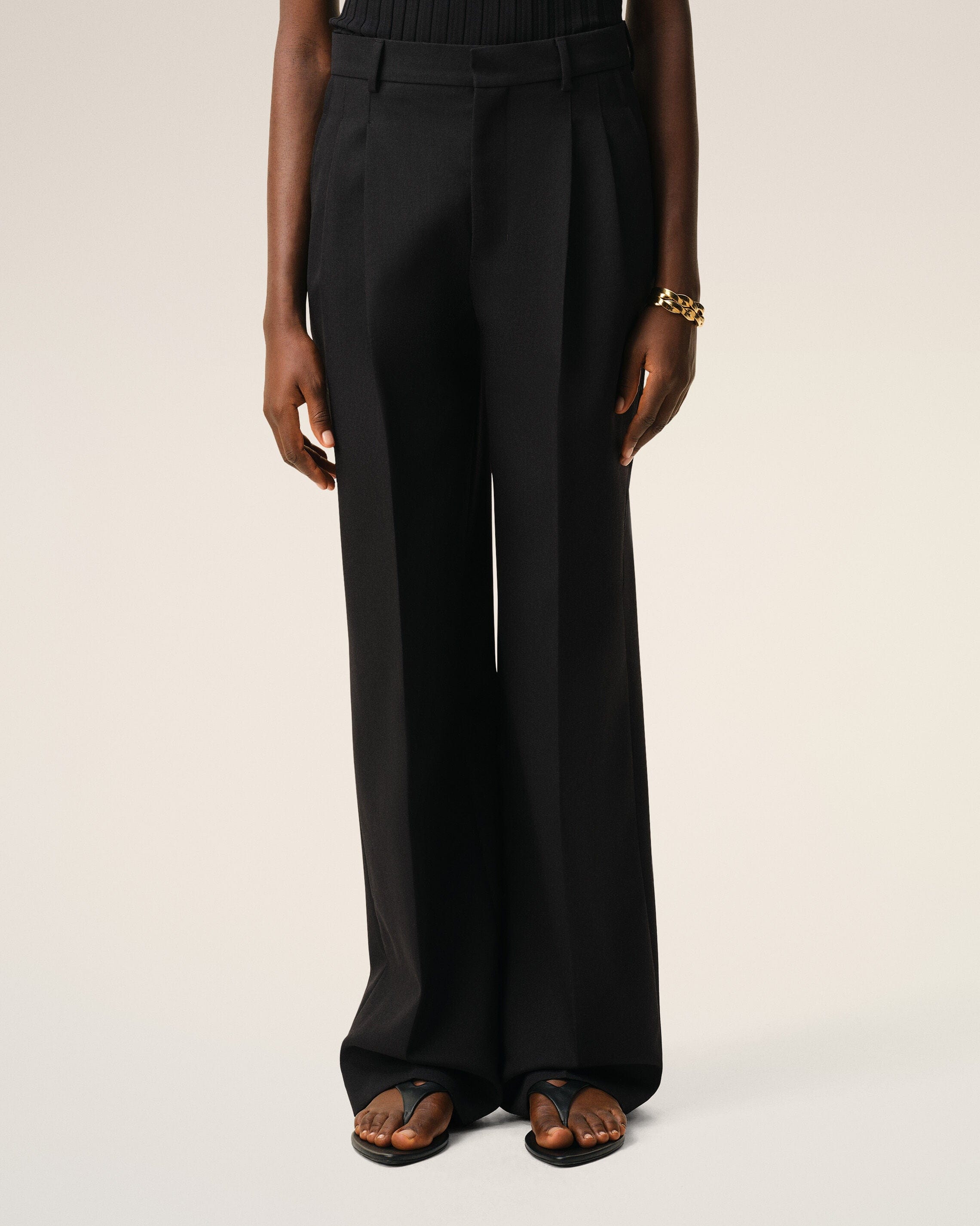 AMI Paris AmiParis Black New Wool Low Waist Wide Trousers Women's