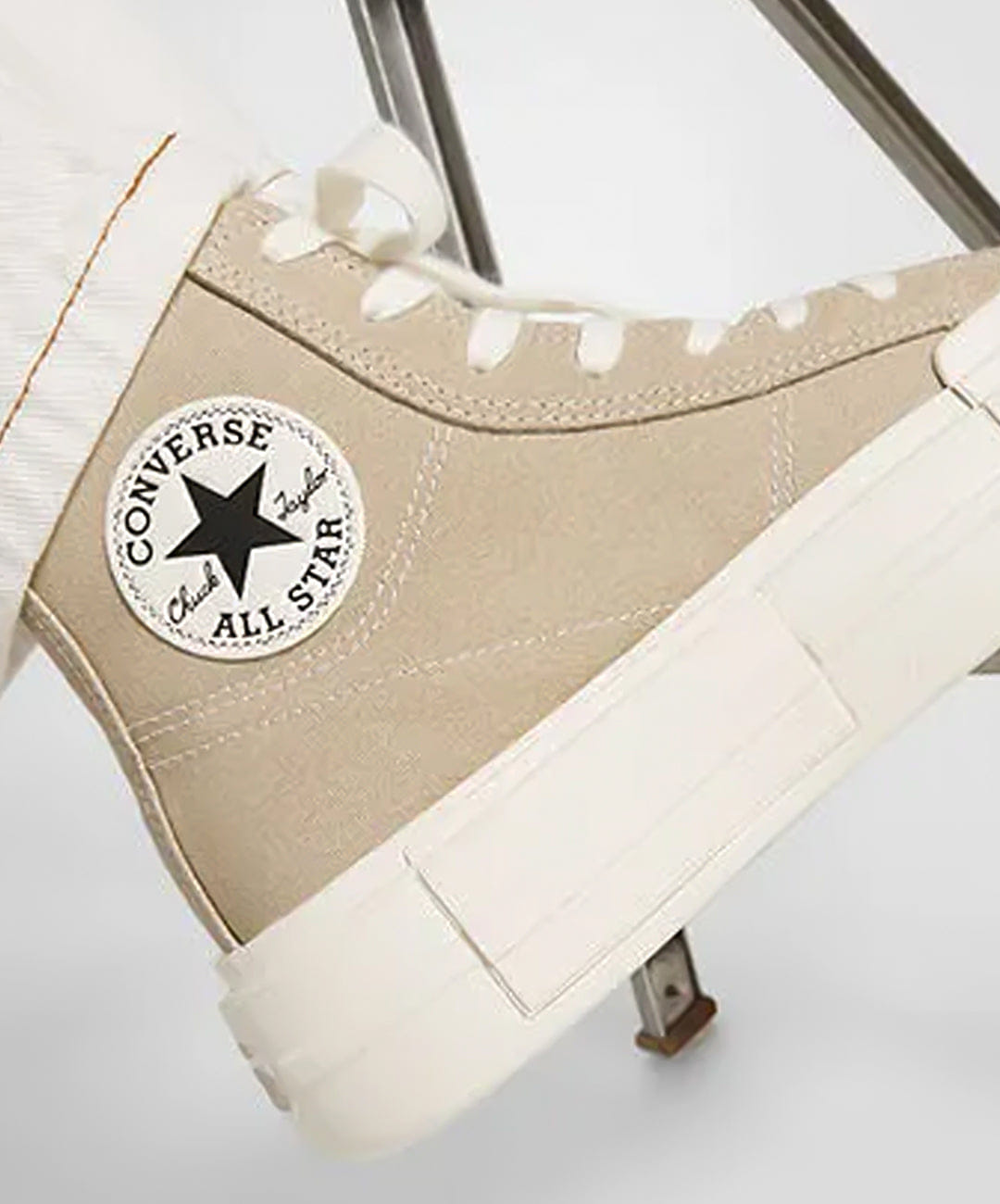 Converse | CHUCK TAYLOR ALL STAR CRUISE { BEIGE