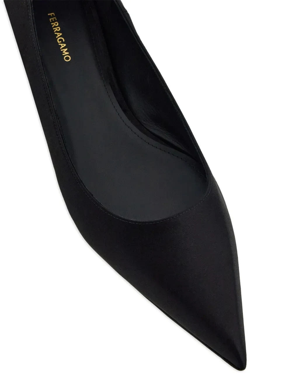 Ferragamo Cable - Link Chain Leather Ballerina Shoes