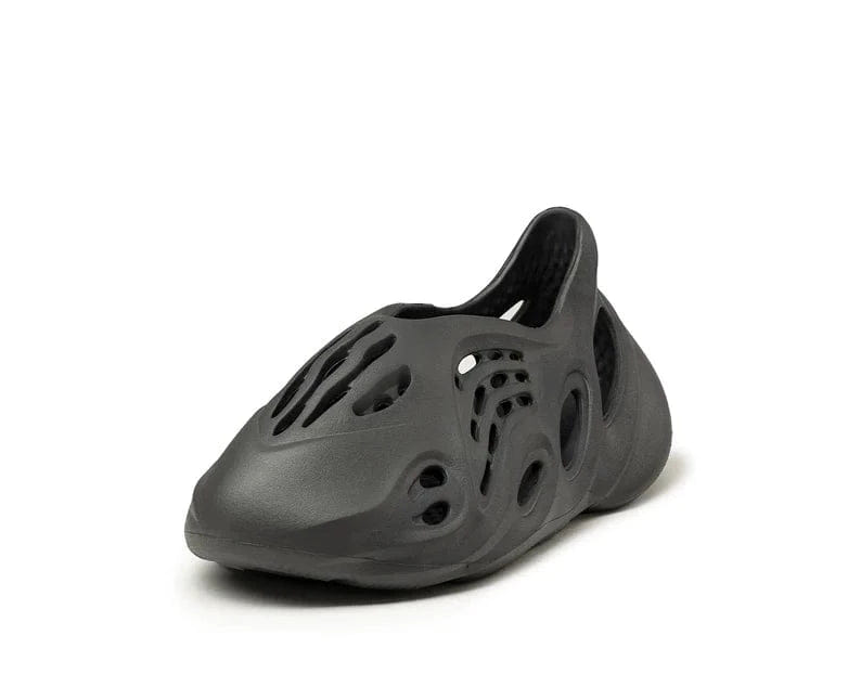 My Store YEEZY FOAM RNR CARBON