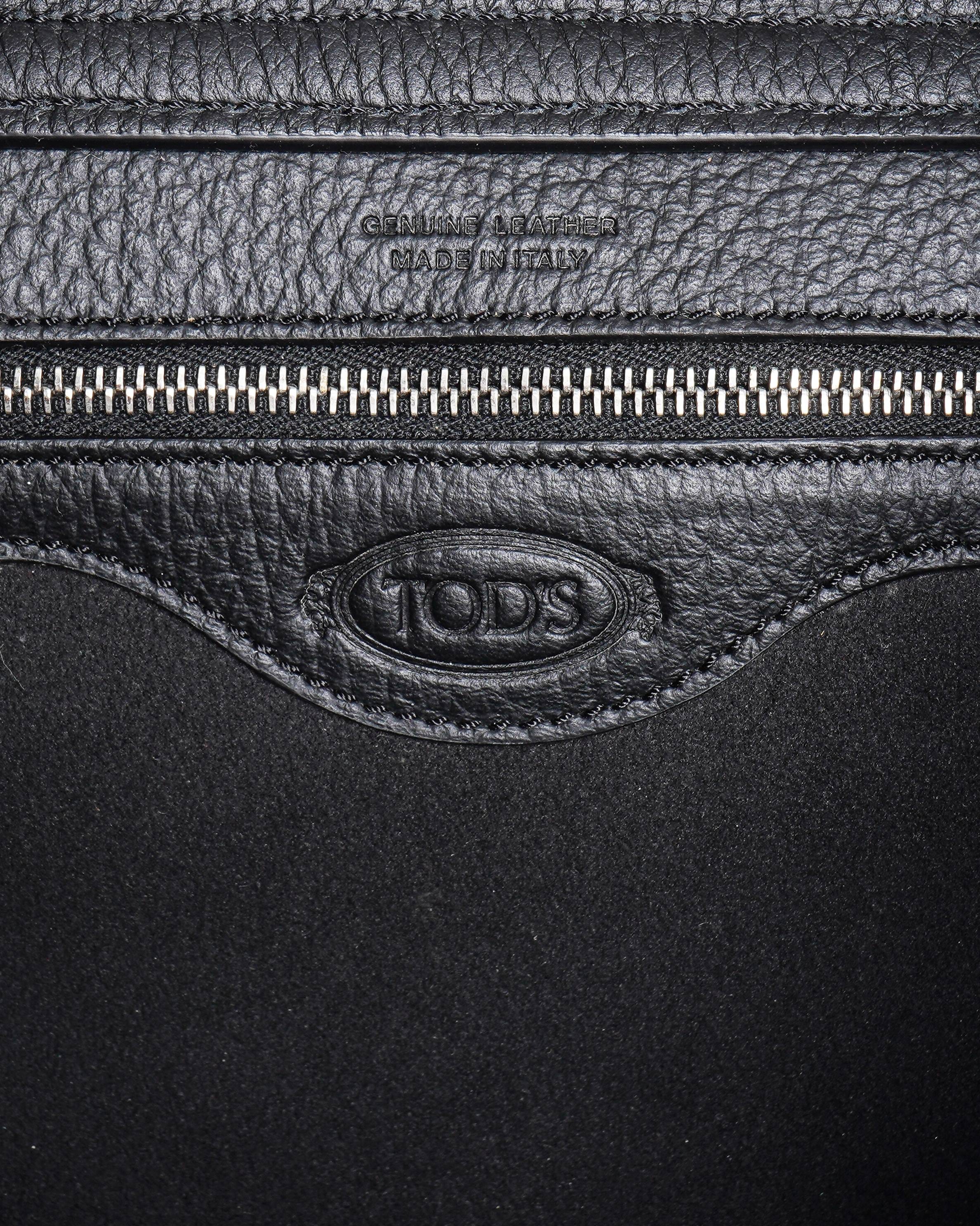 Tod's Wave Small Black Pebbled Leather Handbag