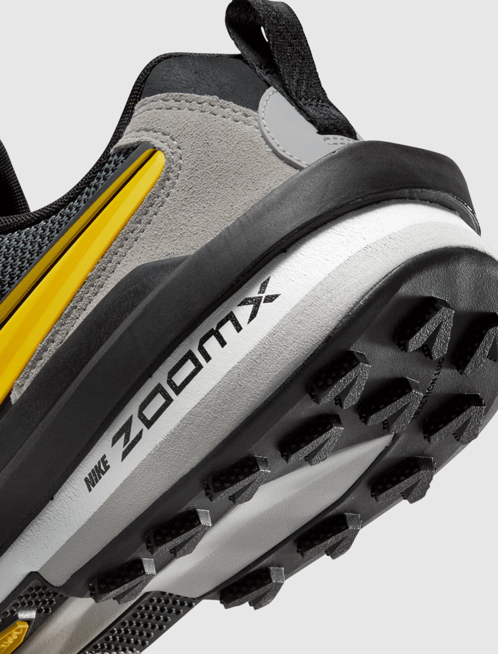 SACAI ZEGAMADOME MATTE SILVER/TOUR YELLOW