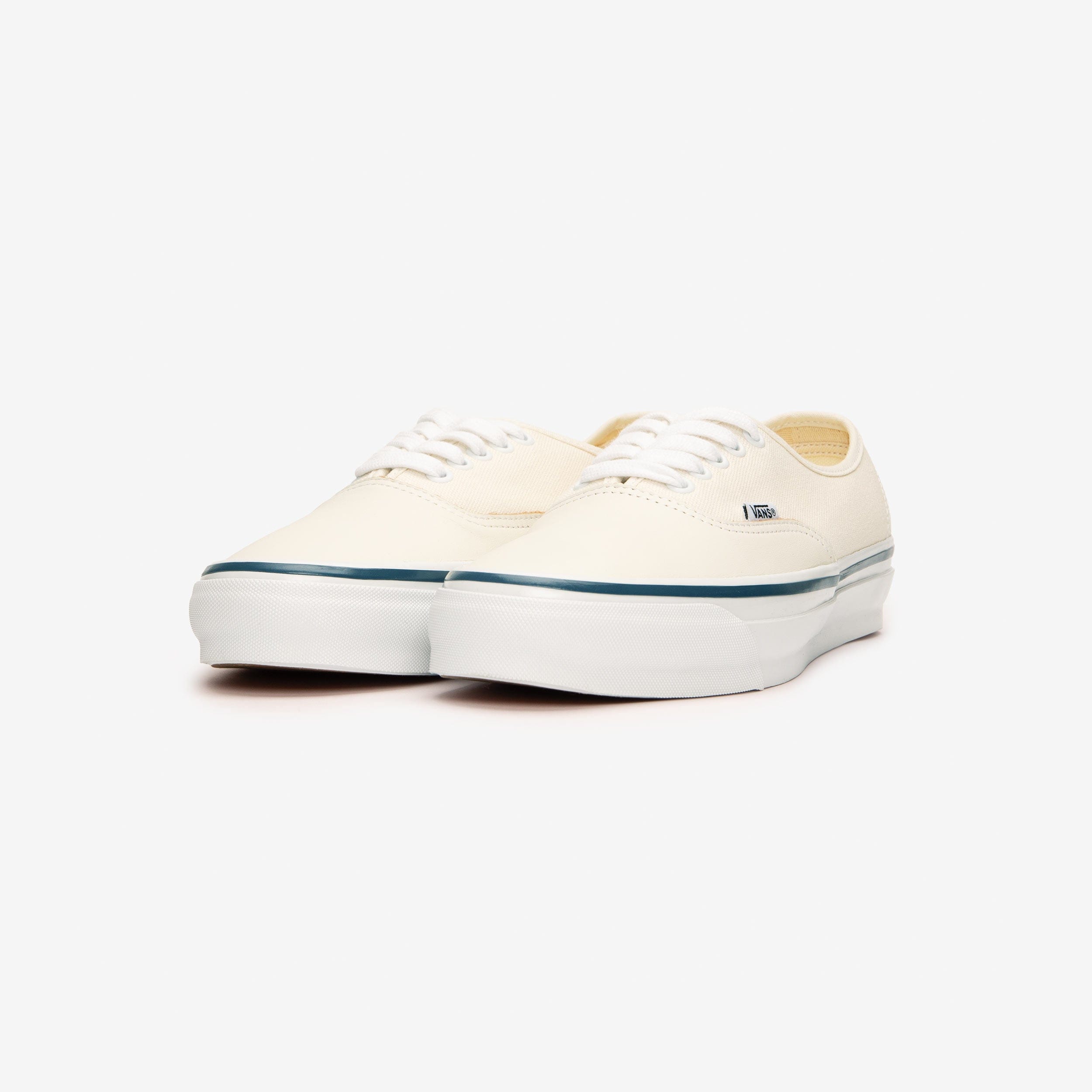Vans OTW Authentic 44