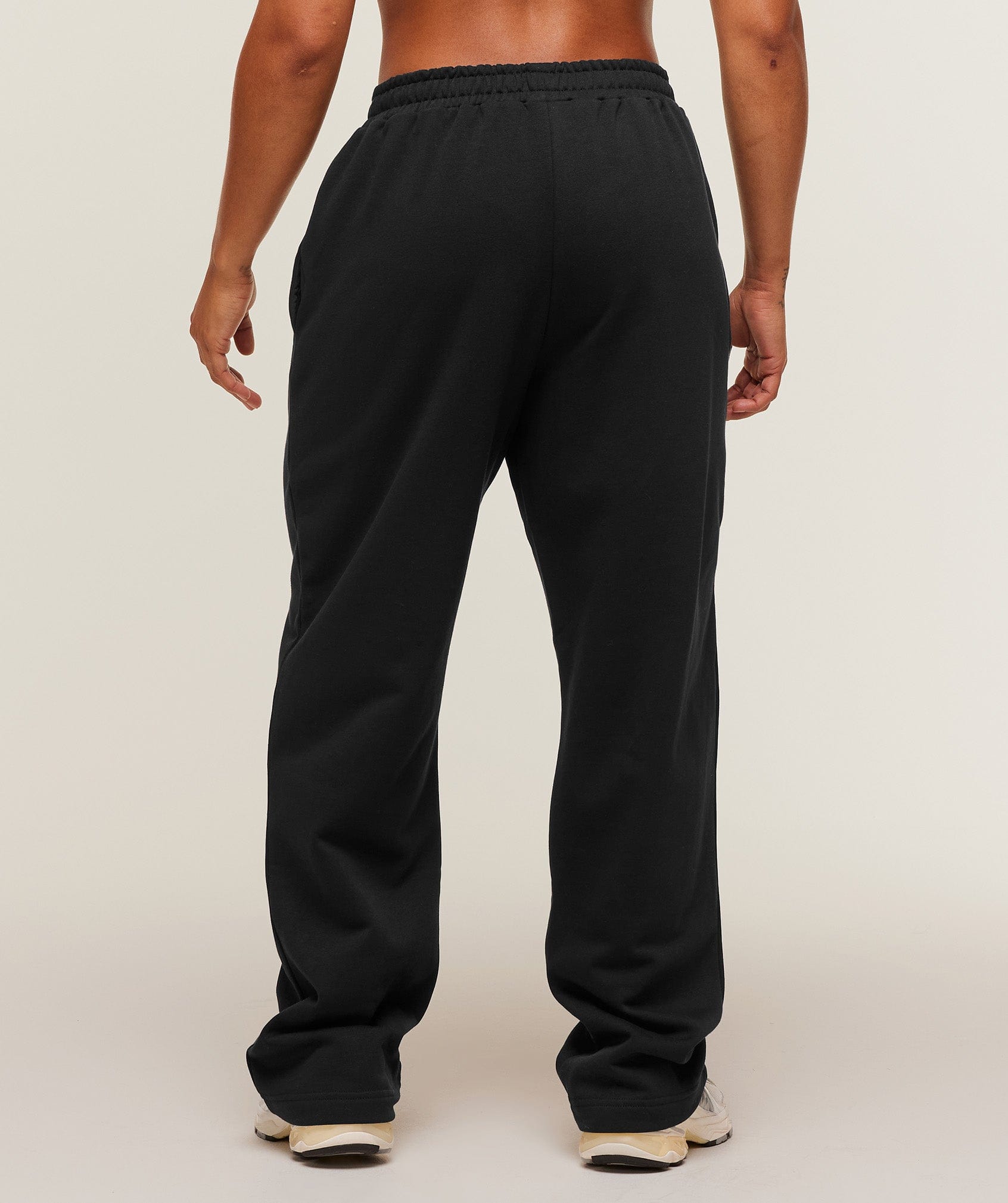 Gymshark Women's Gymshark Training Fleece Straight Leg Short Pants Light Grey Core Marl