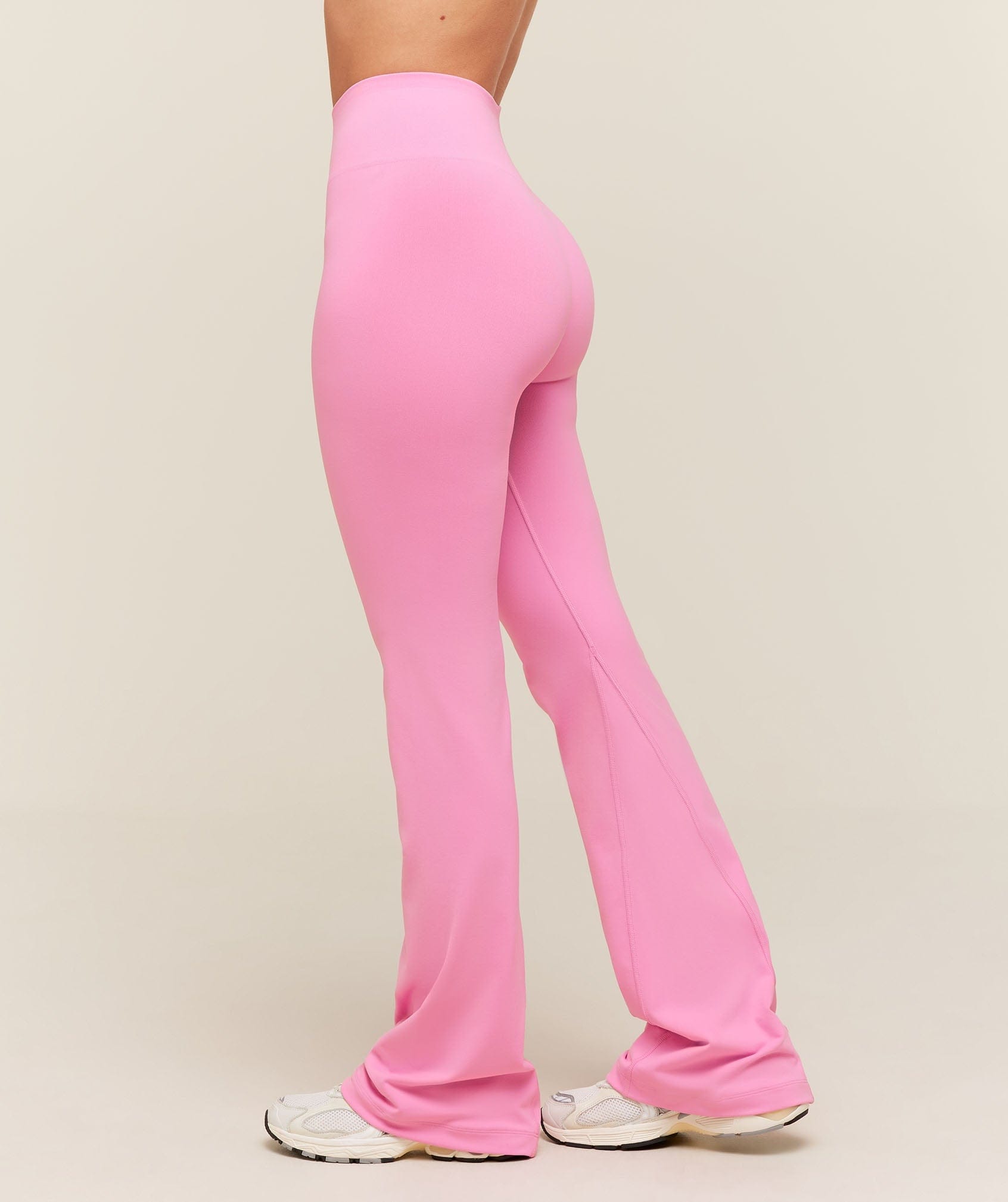 Gymshark Women's Gymshark Soft Sculpt Flared Leggings Focus Pink