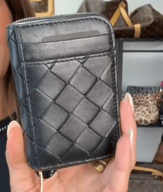 Bottega Veneta B26031268 Bottega Veneta Zippy Black Intrecciato