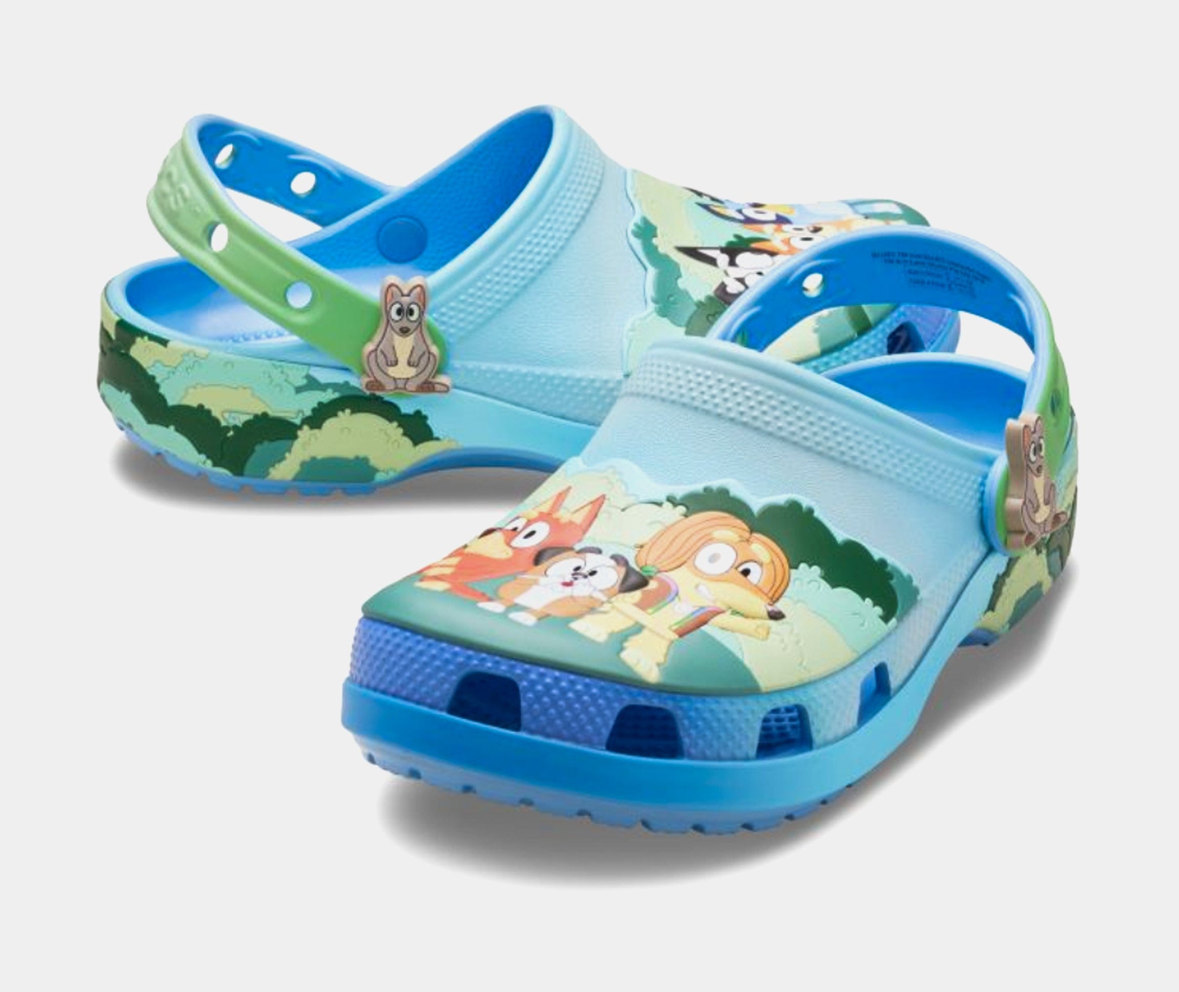 CROCS Classic Clog Bluey Best Buddies Infant Toddler Lifestyle Sandals (Blue/Green)