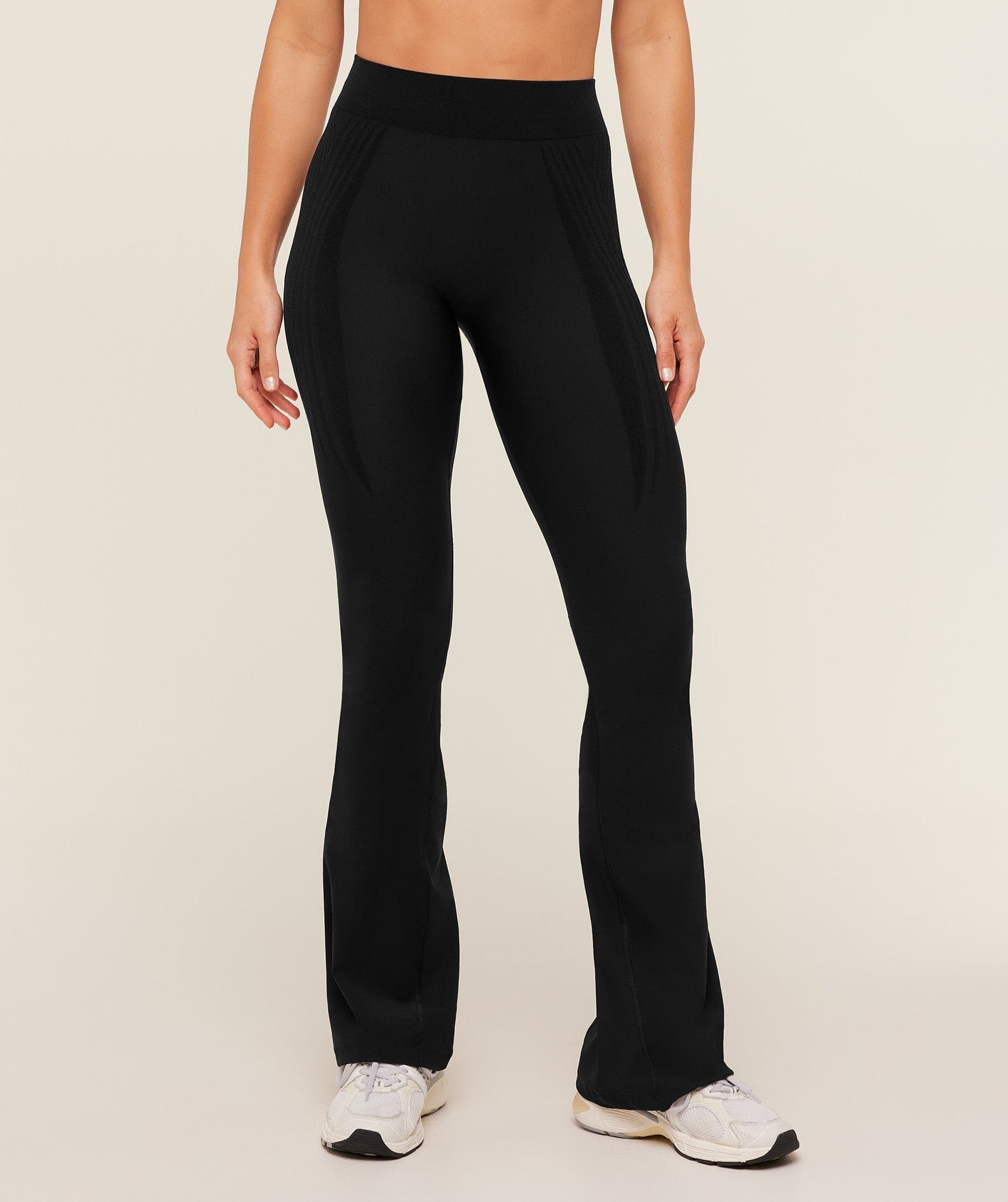 Gymshark Women's Gymshark Luxe Flared Leggings GS Black