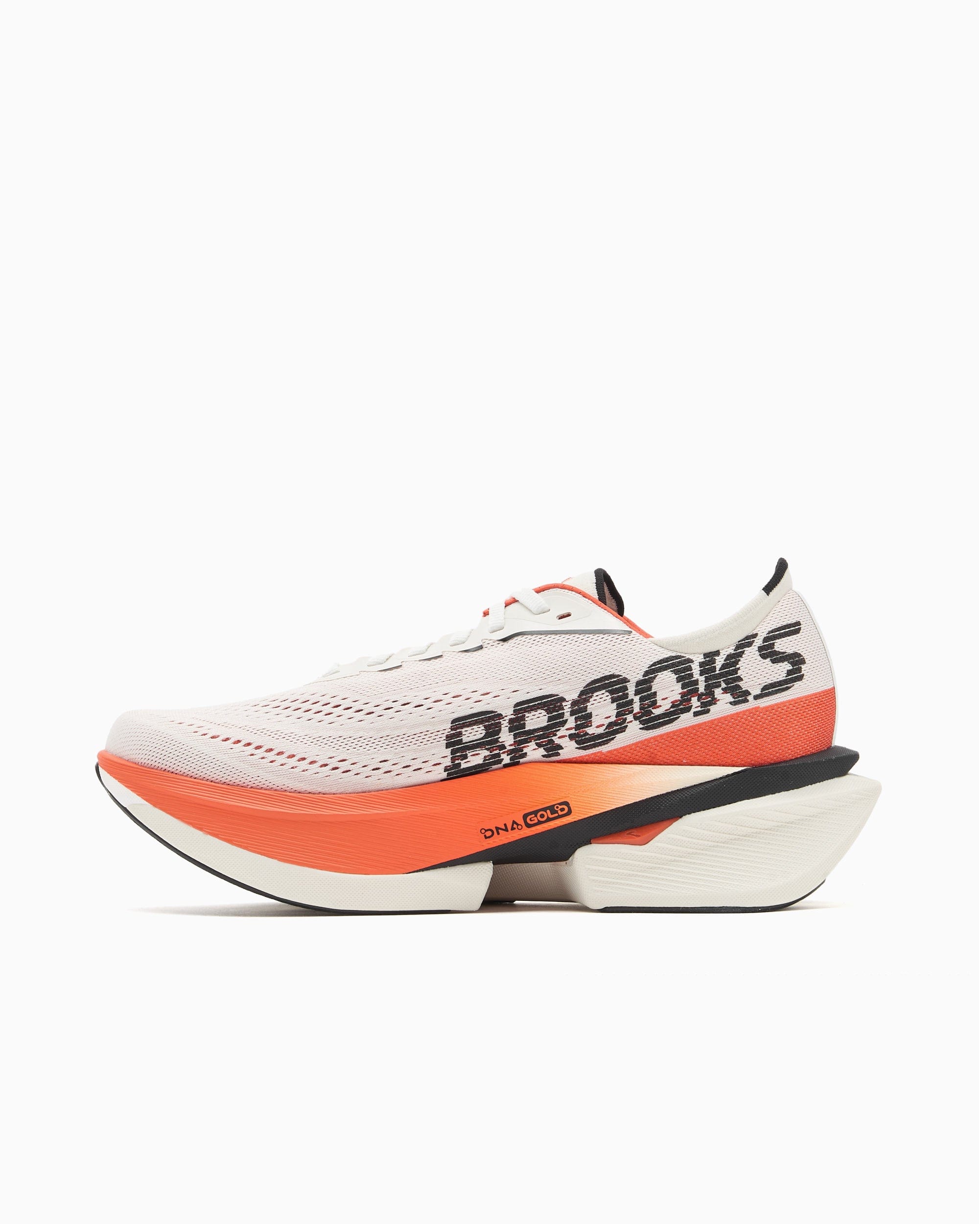 Brooks Hyperion Max 4
