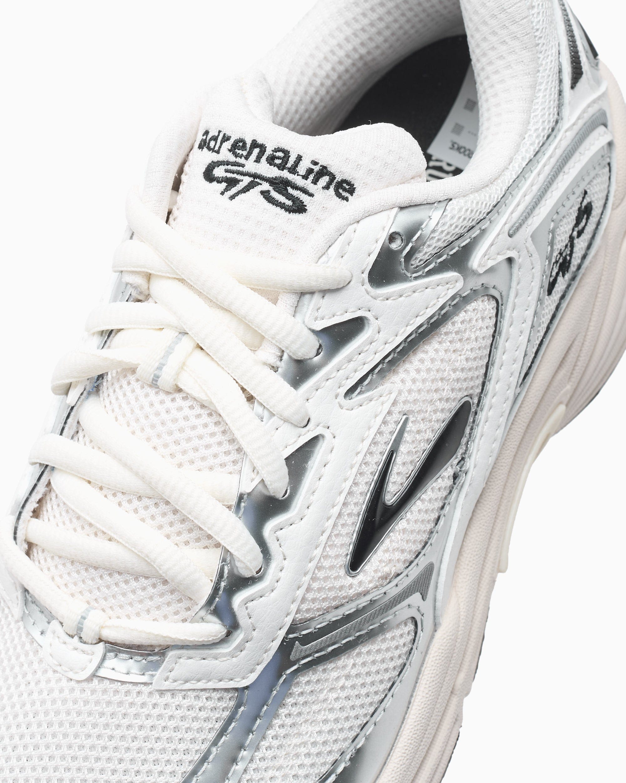 Brooks Adrenaline GTS 4 Coconut Milk