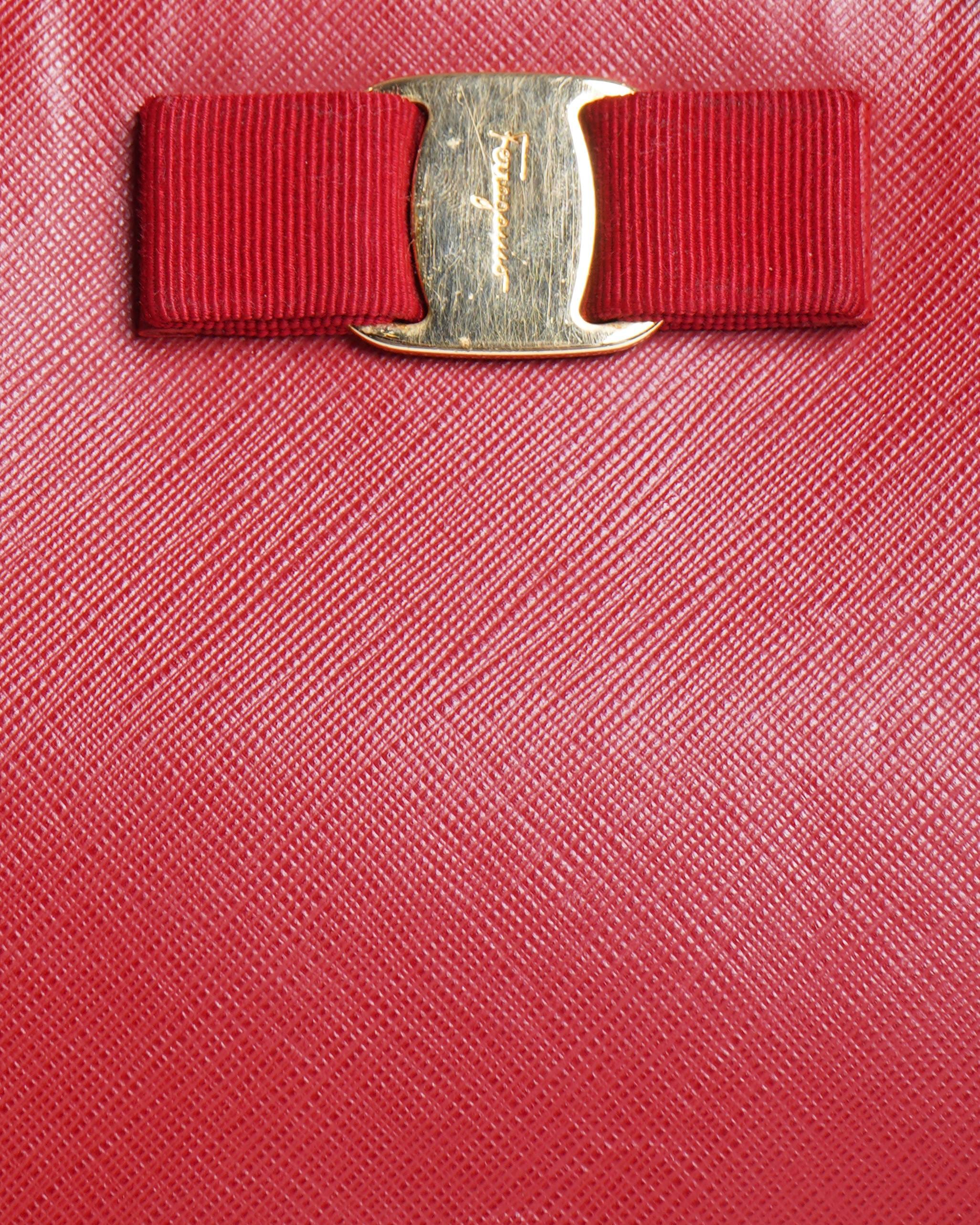 Salvatore ferragamo red me like tote bag