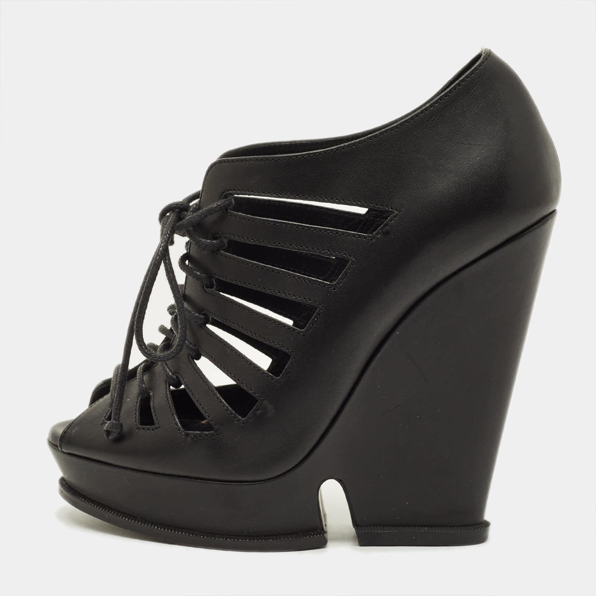 Yves Saint Laurent Hortense