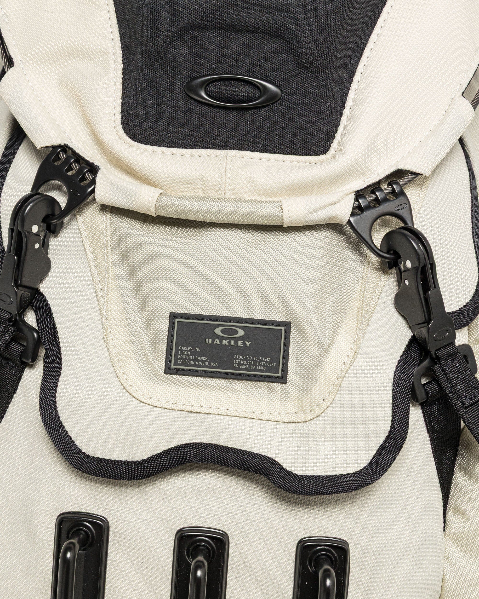 Oakley Kitchen Sink - Mist